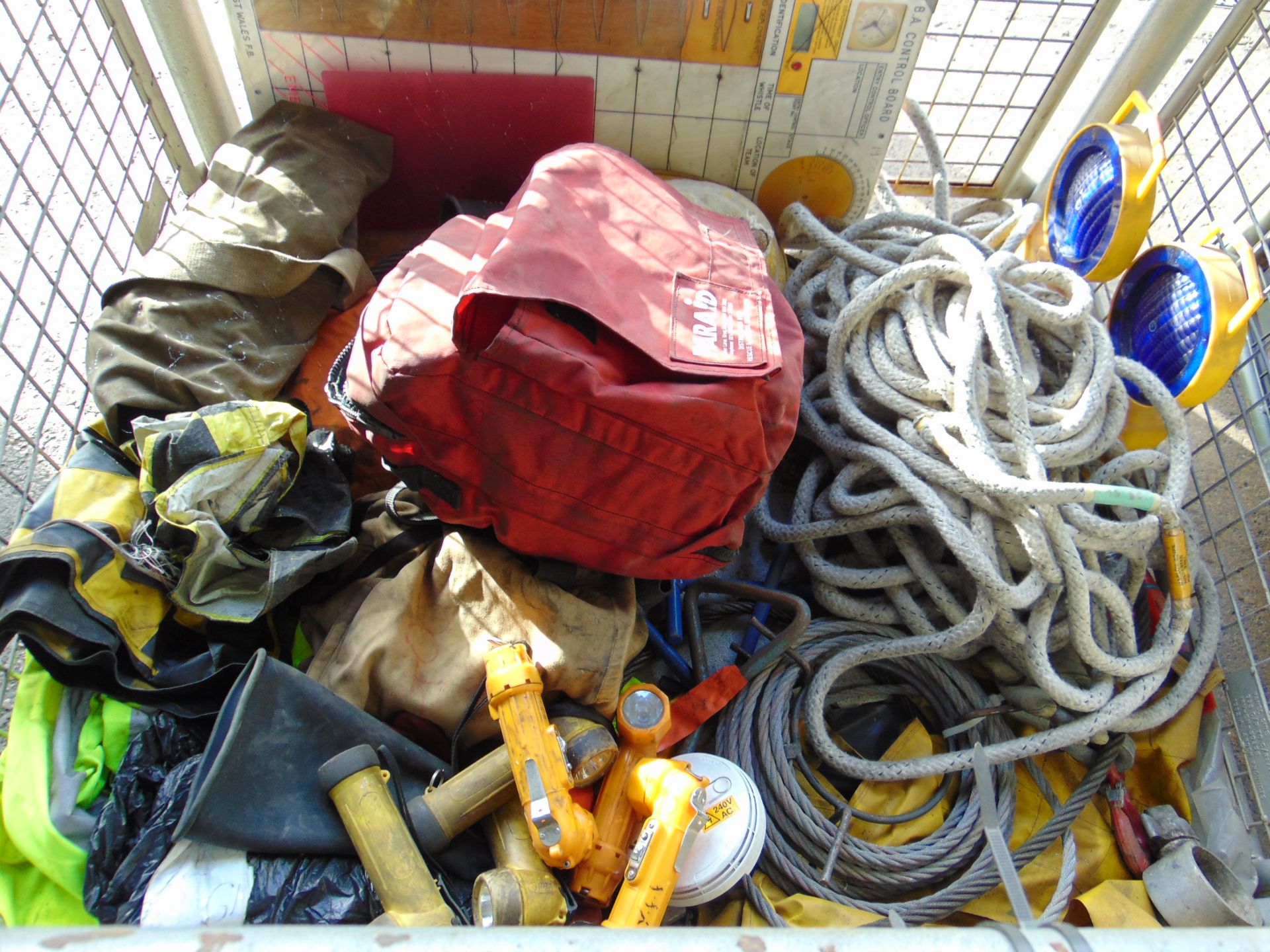 1x Stillage of Fire and Rescue Equipment - Image 3 of 4