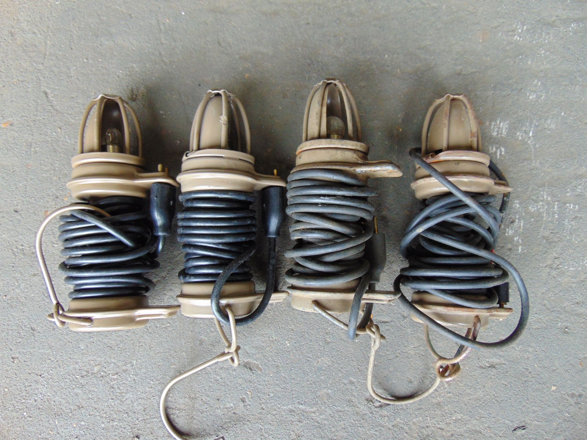 4 x Land Rover Lucas Inspection Lamp Light Series Defender Wolf Military Lightweight etc - Image 2 of 2