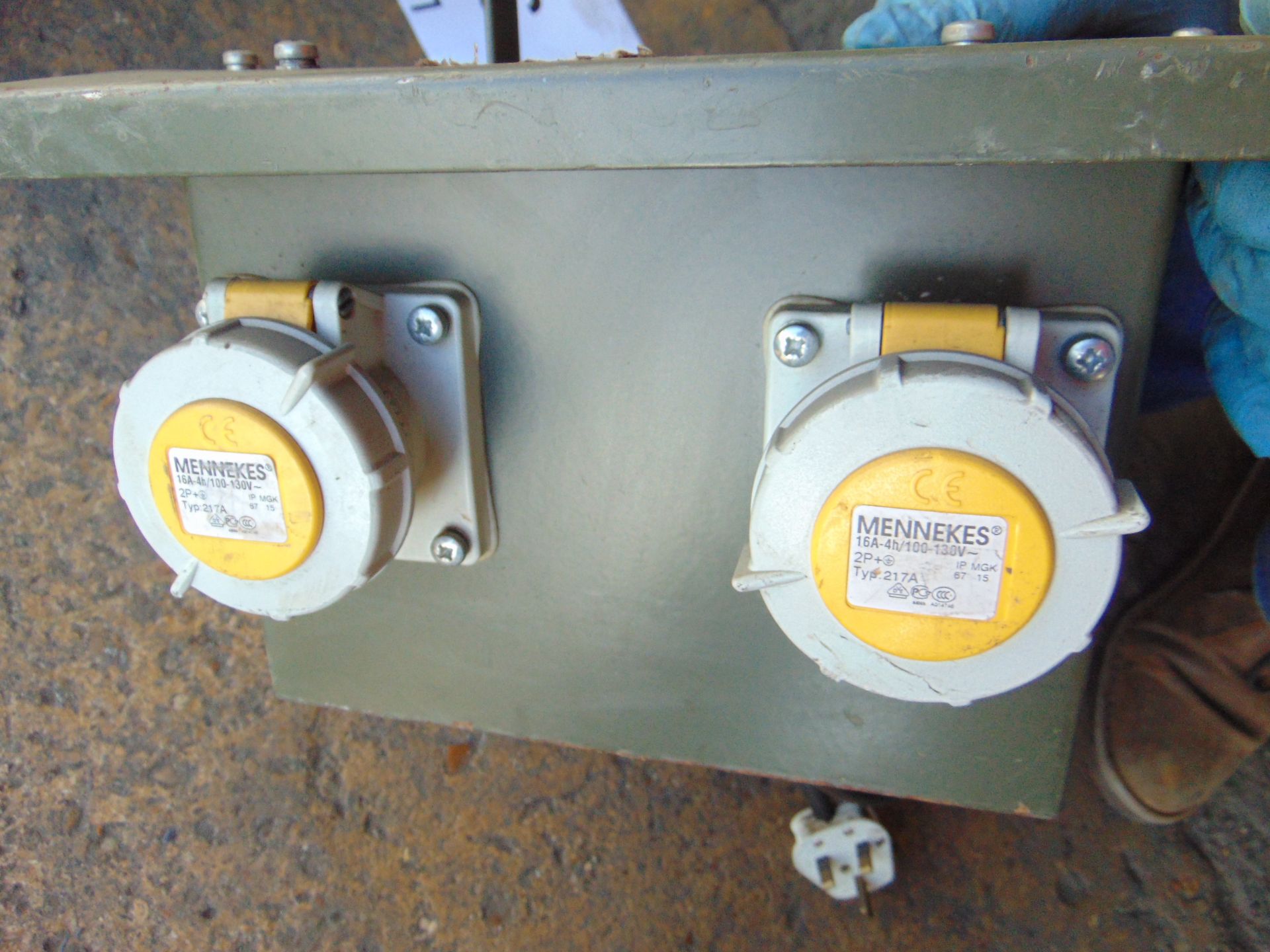 2x 240 volt to 115 volt 1.5kva Transformer units - Image 3 of 9