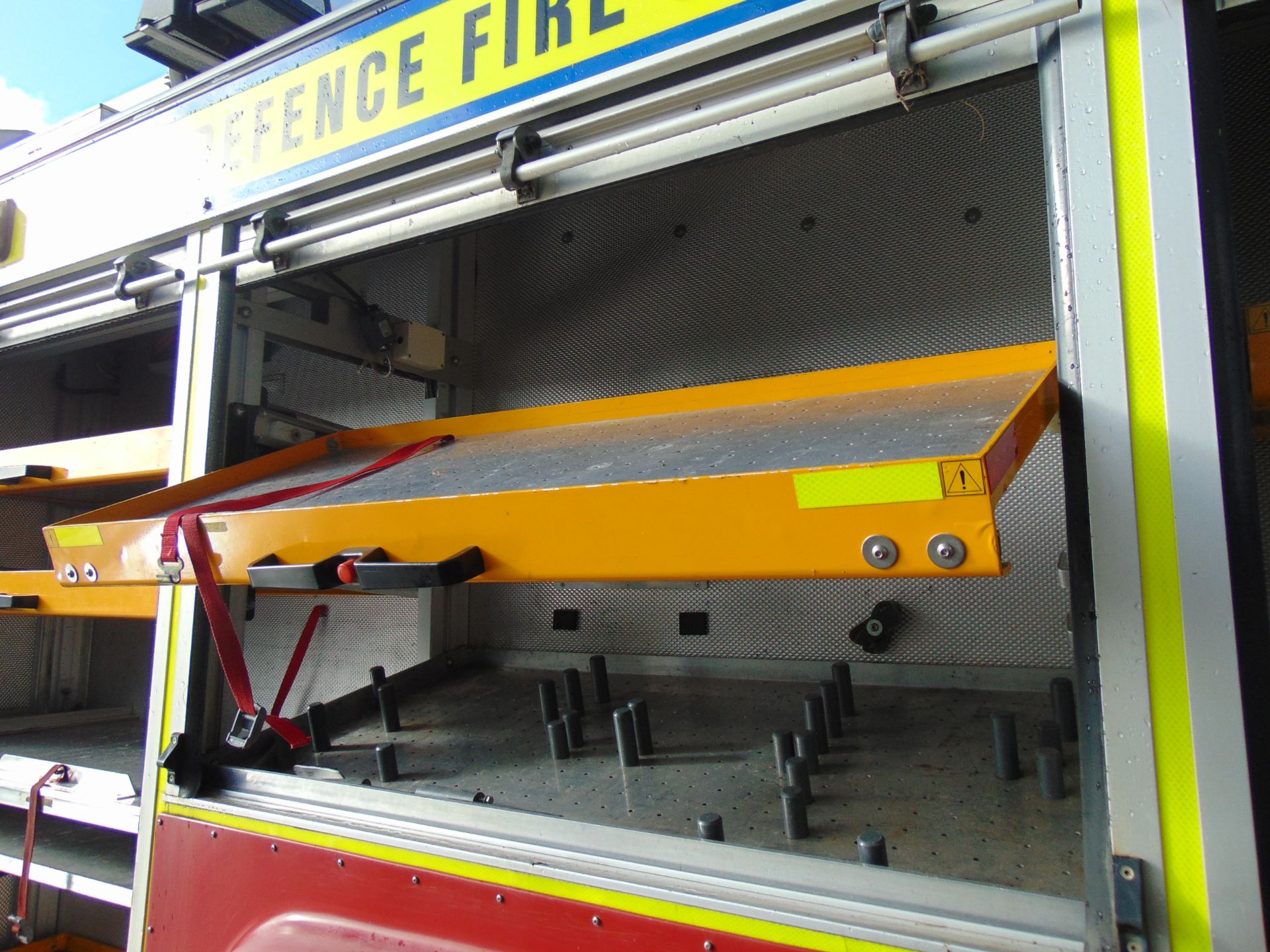 Volvo FL6 4x2 Saxon Fire Engine ONLY 53,130km! - Image 16 of 38