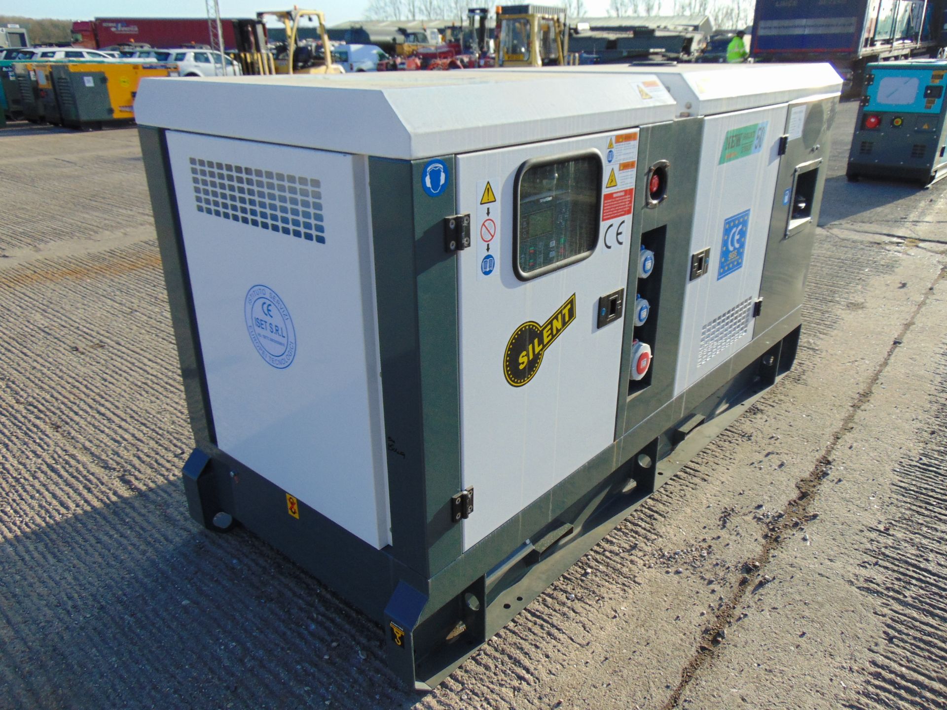 2022 UNISSUED 50 KVA 3 Phase Silent Diesel Generator Set - Bild 2 aus 14