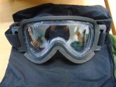 1X PAIR OF SAS ISSUE CAM LOCK PARACHUTISTS ANTI MIST FREE FALL GOGGLES IN ORIGINAL PACKING