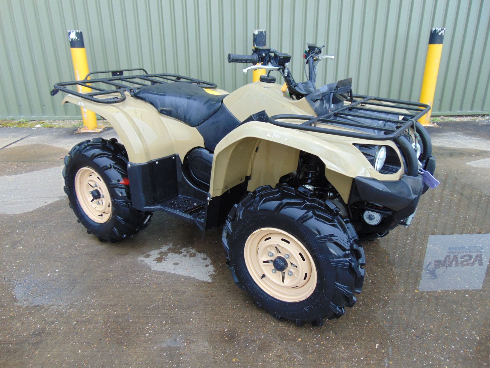 Military Specification Yamaha Grizzly 450 4 x 4 ATV Quad Bike