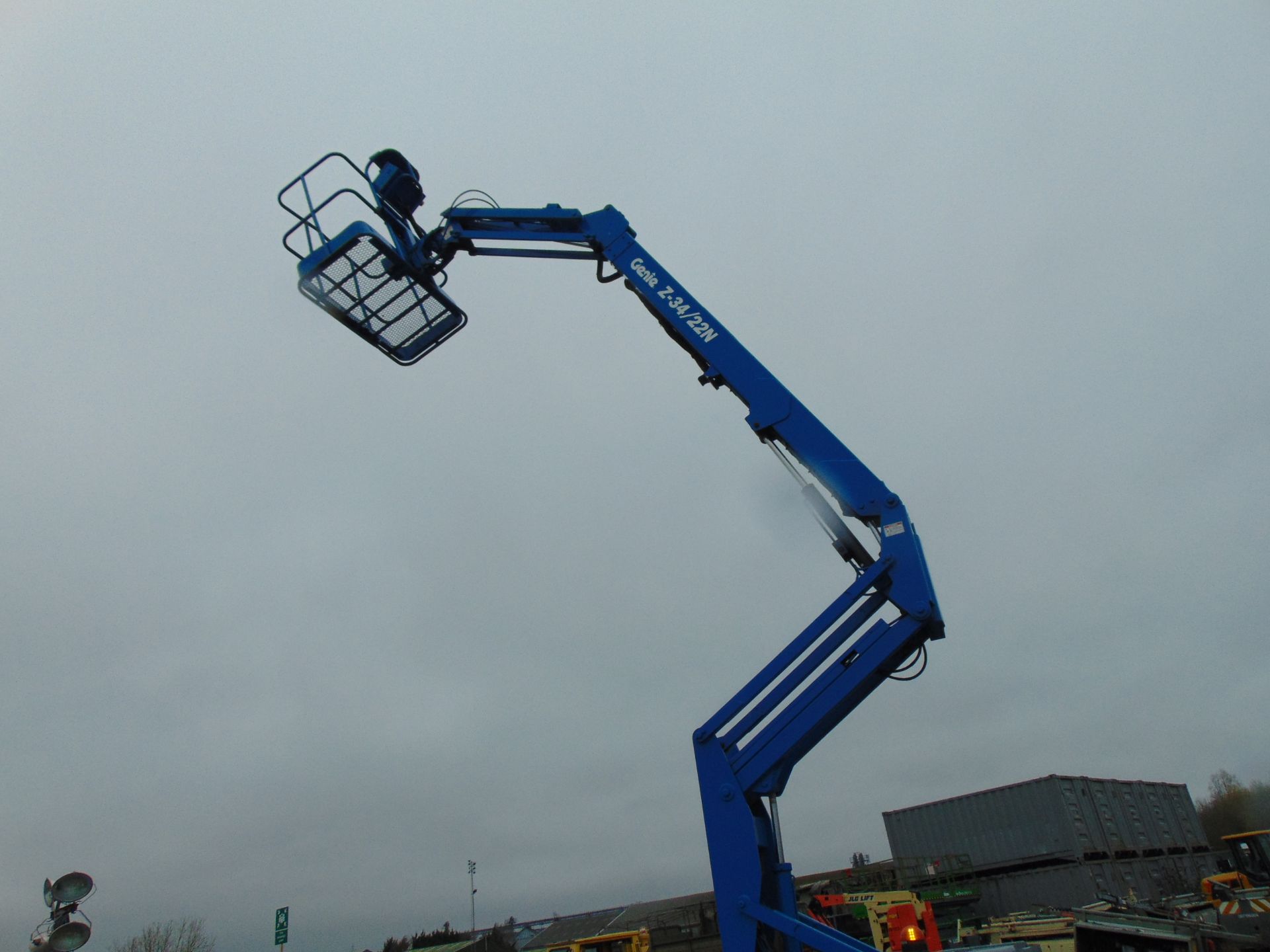 Genie Z-34/22N Articulated Electric Boom Lift ONLY 724 HOURS! - Image 10 of 18