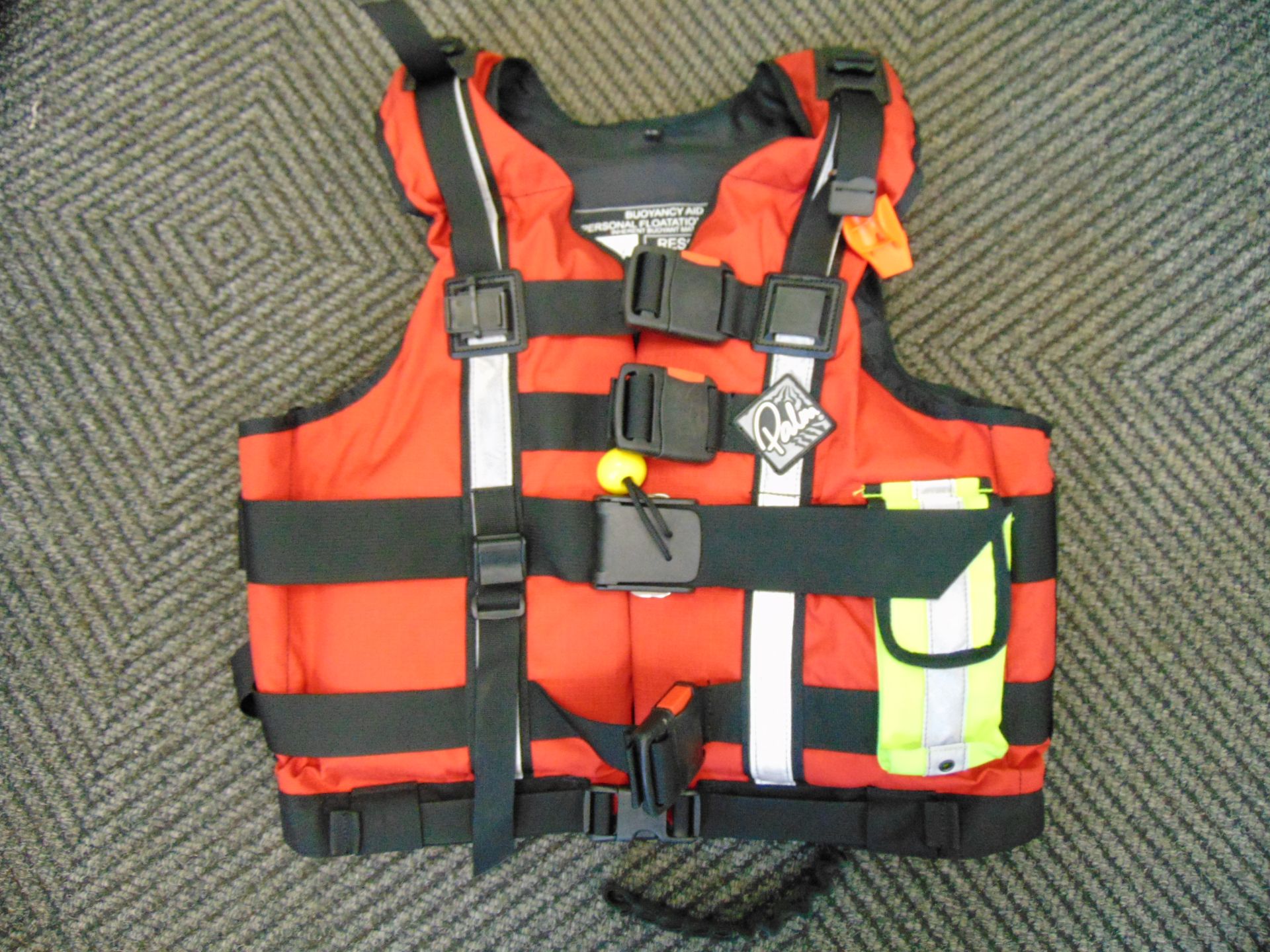 Palm Professional Rescue 800 Buoyancy Aid - PFD Personal Floatation Device Size L/XL