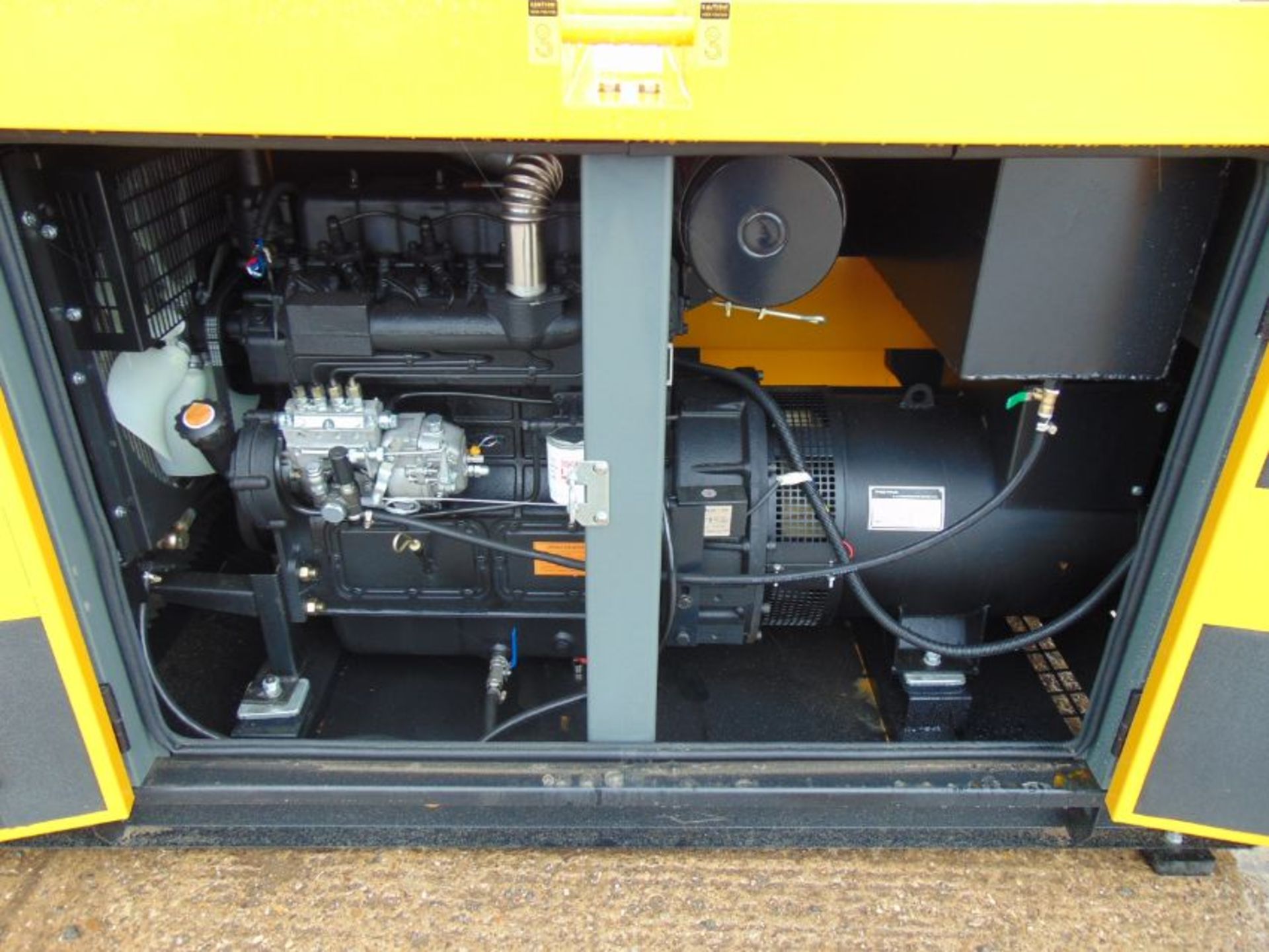 2022 UNISSUED 70 KVA 3 Phase Silent Diesel Generator Set - Image 9 of 16