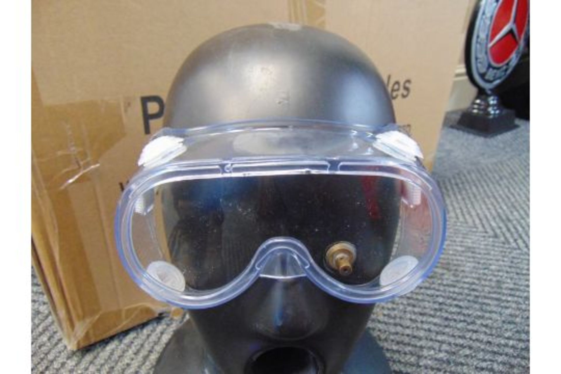 80 x NEW UNISSUED Safety goggles GLYZ1-1 - Image 2 of 15
