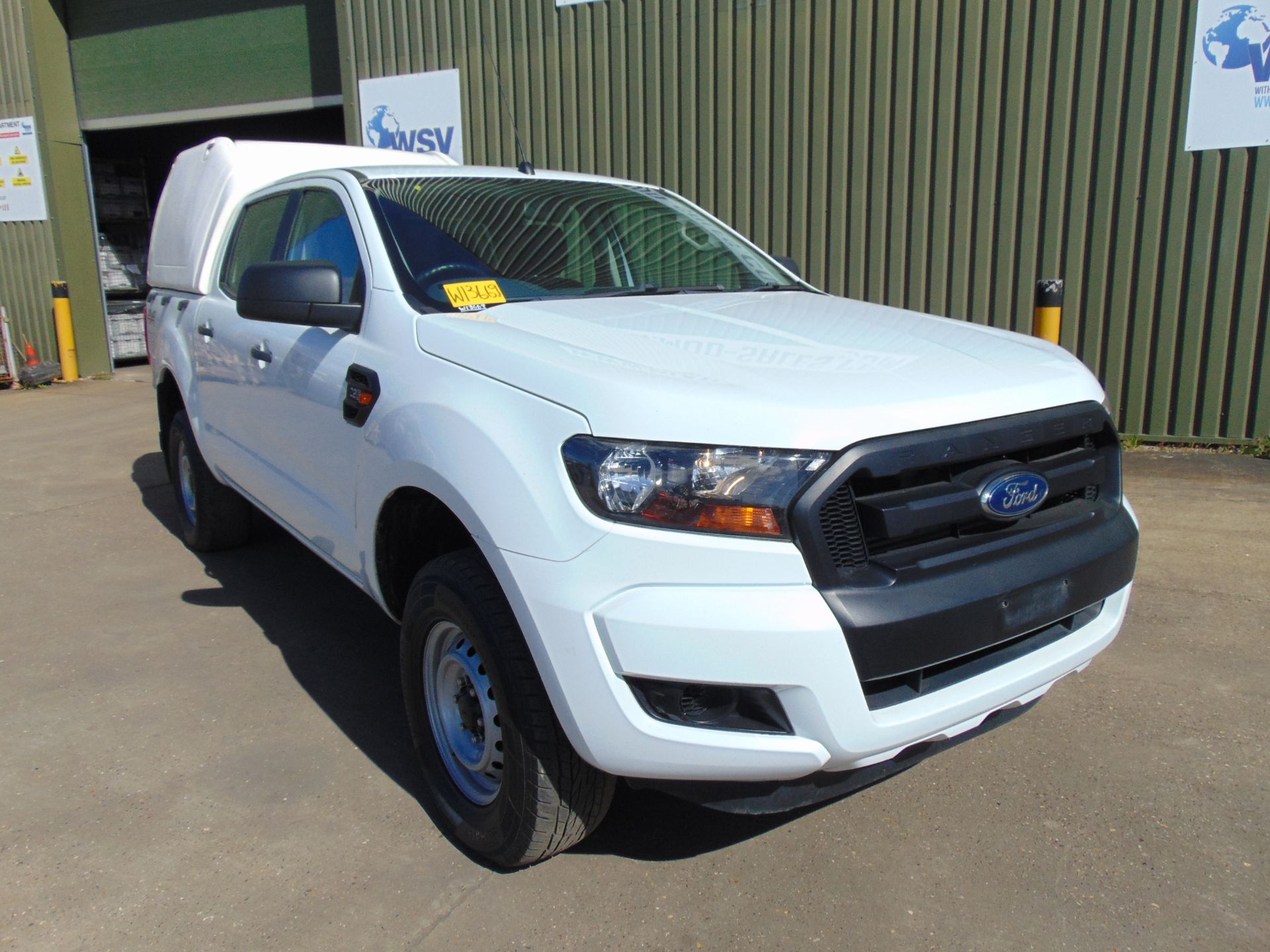 UK MoD 2017 Ford Ranger 2.2 6 Speed Double Cab ONLY 89,758 Miles! - Image 4 of 33