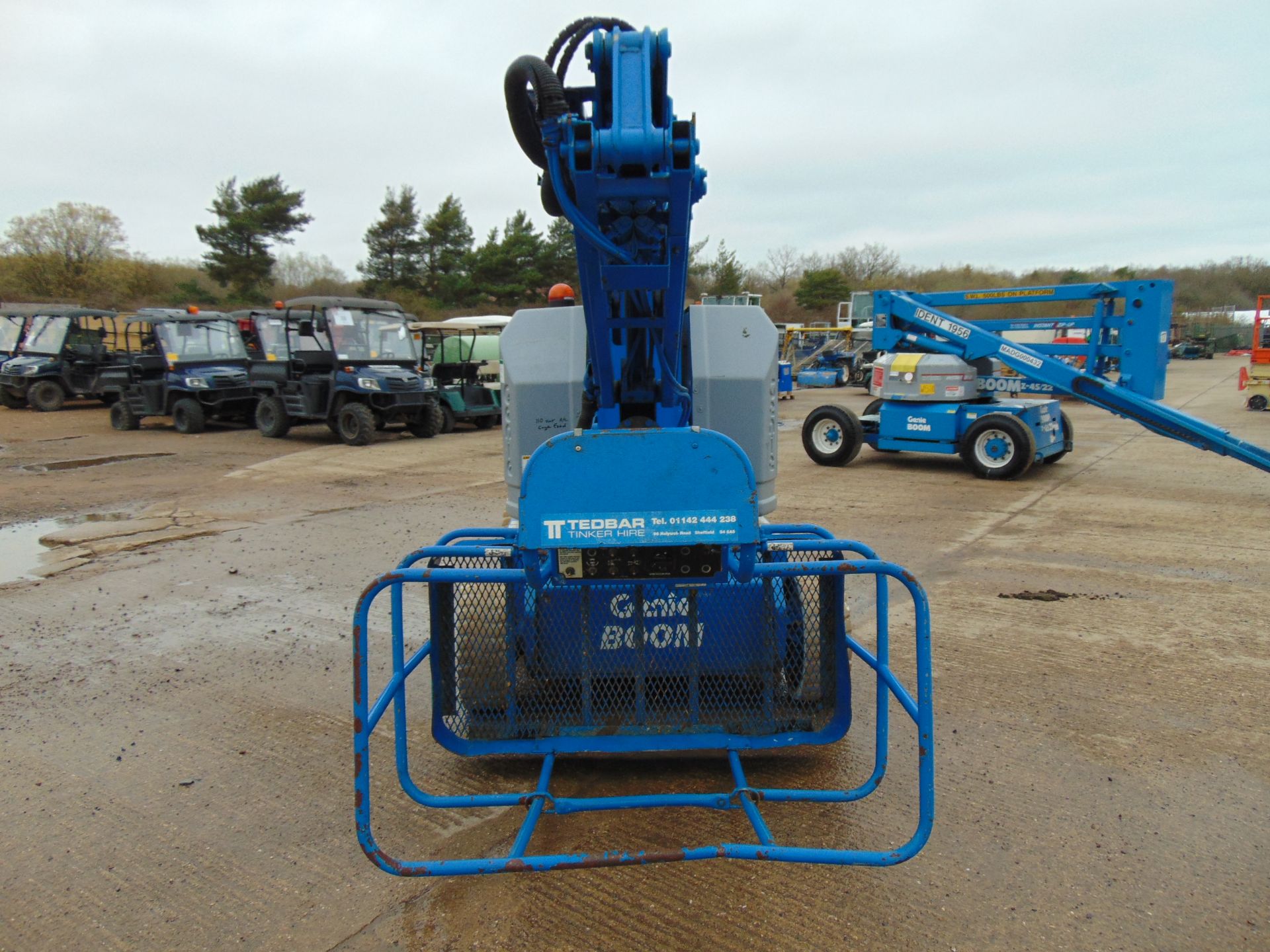 Genie Z-34/22N Articulated Electric Boom Lift ONLY 724 HOURS! - Image 2 of 18