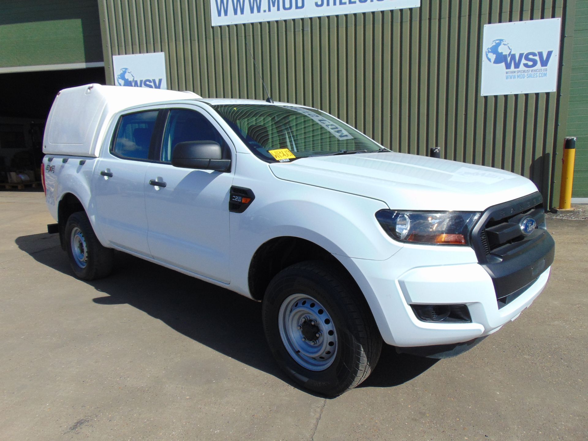 UK MoD 2017 Ford Ranger 2.2 6 Speed Double Cab ONLY 89,758 Miles! - Image 3 of 33