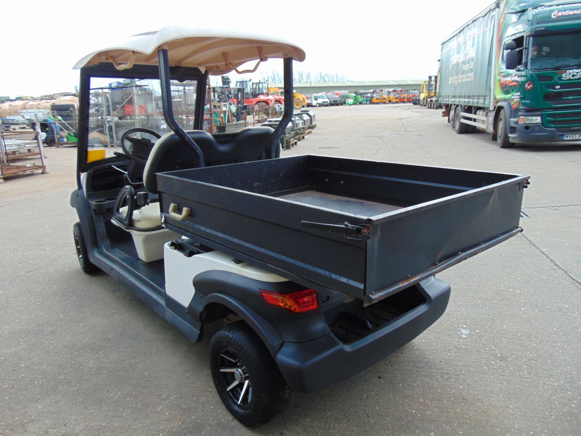 Eagle 2 Seat Electric Utility Vehicle c/w Rear Tipping Body - Image 9 of 18