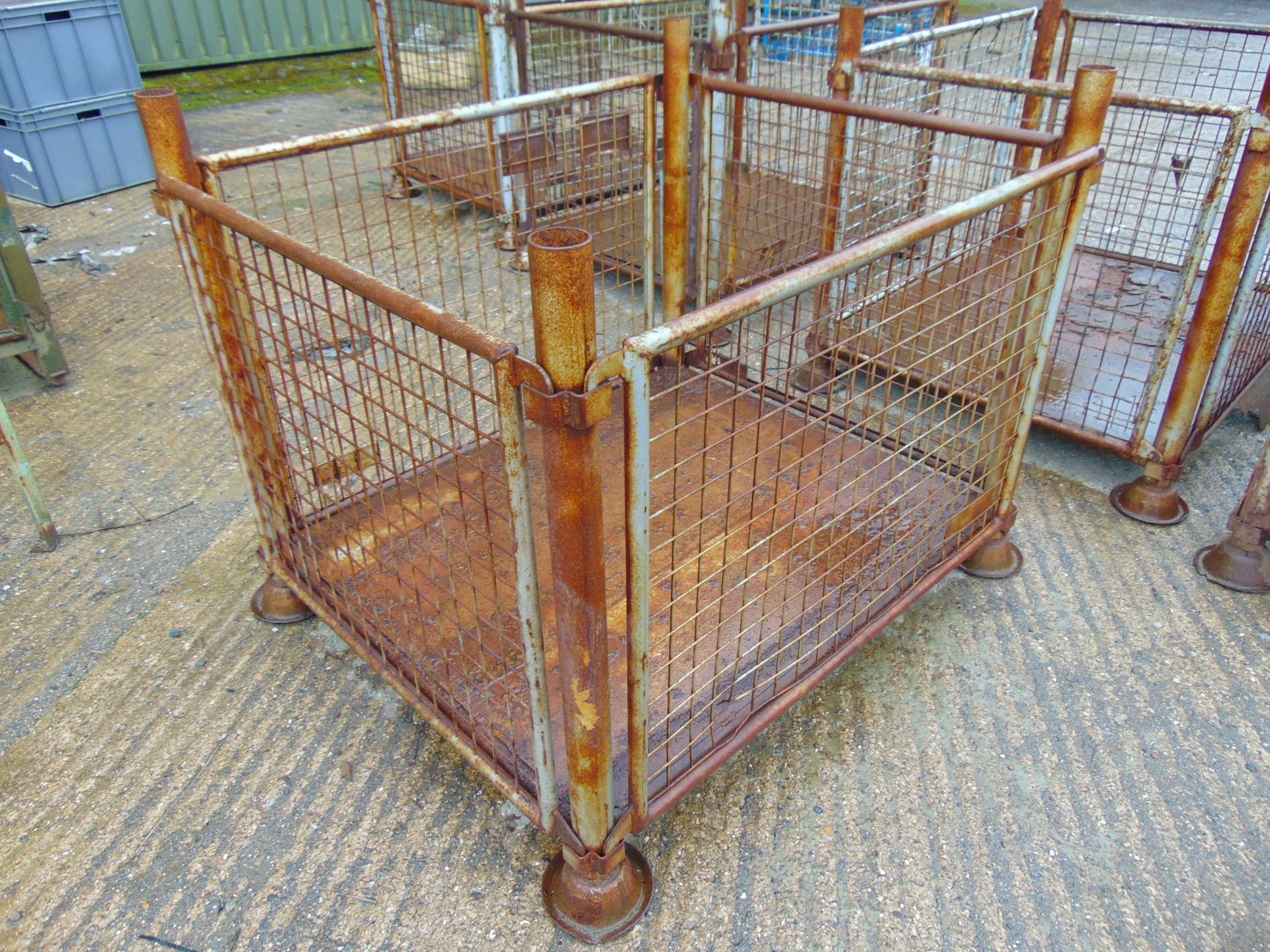 MOD Stillage Post Pallet L 1.22m W 1.02m H 1.02m