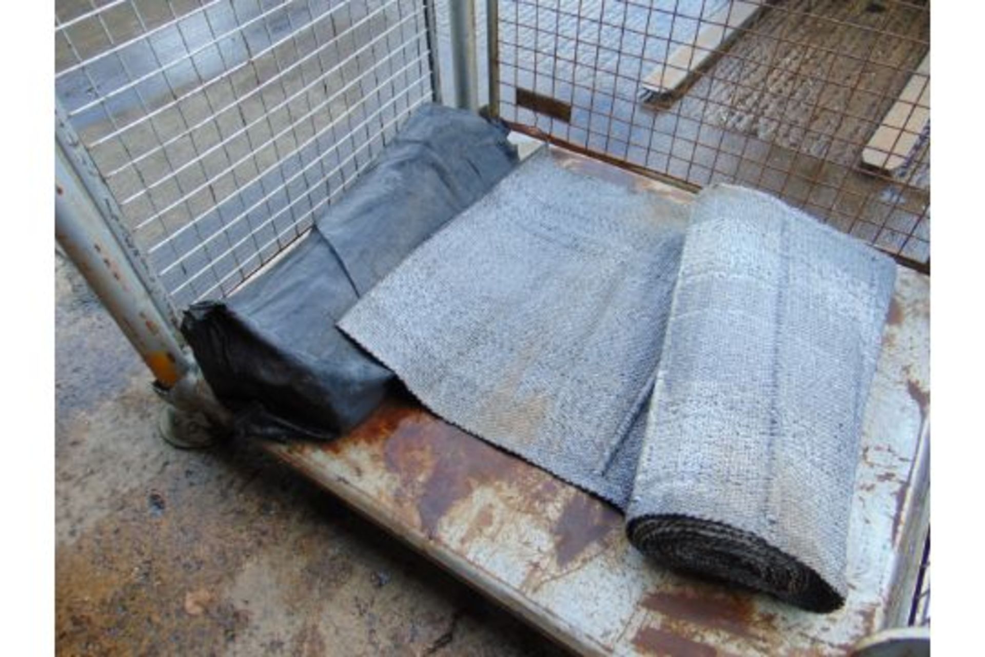 2x Land Rover Bog/Sand Recovery Mats - Image 4 of 4