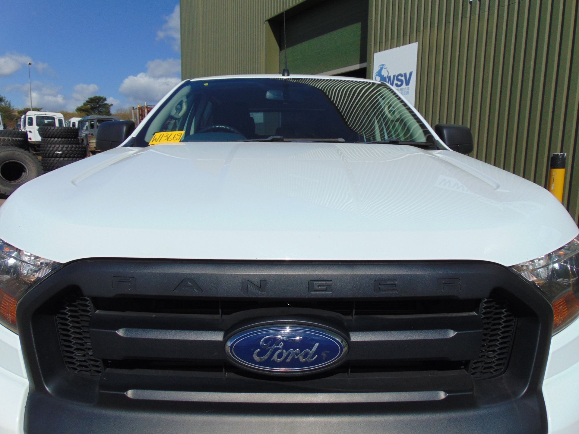 UK MoD 2017 Ford Ranger 2.2 6 Speed Double Cab ONLY 89,758 Miles! - Image 14 of 33