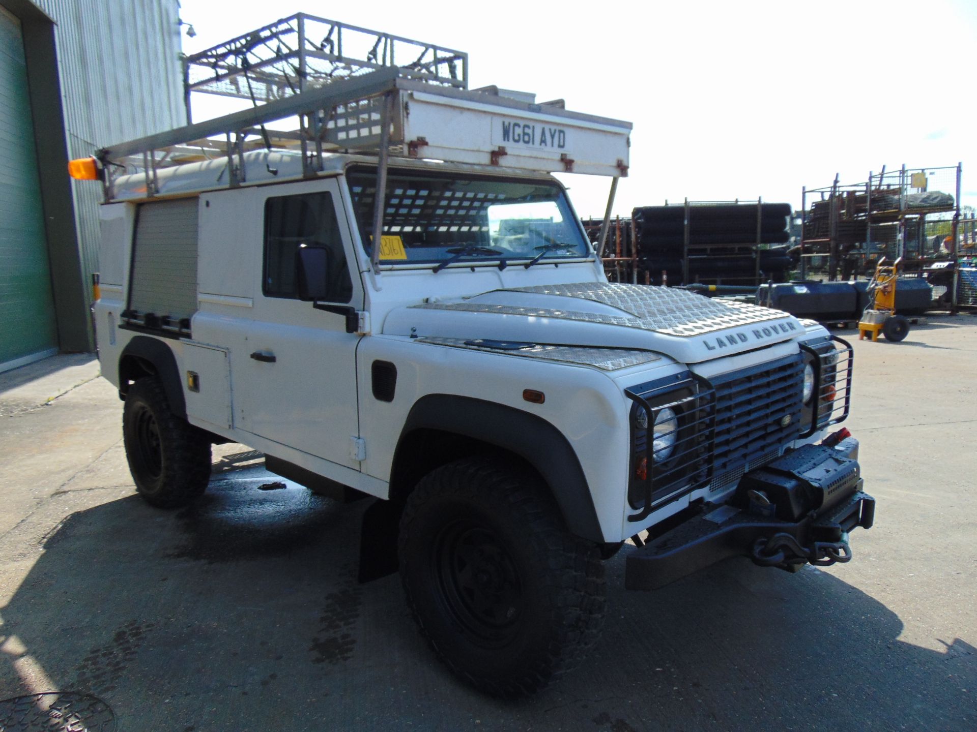 2011 Land Rover Defender 110 Puma hardtop 4x4 Utility vehicle (mobile workshop) with hydraulic winch - Image 5 of 53
