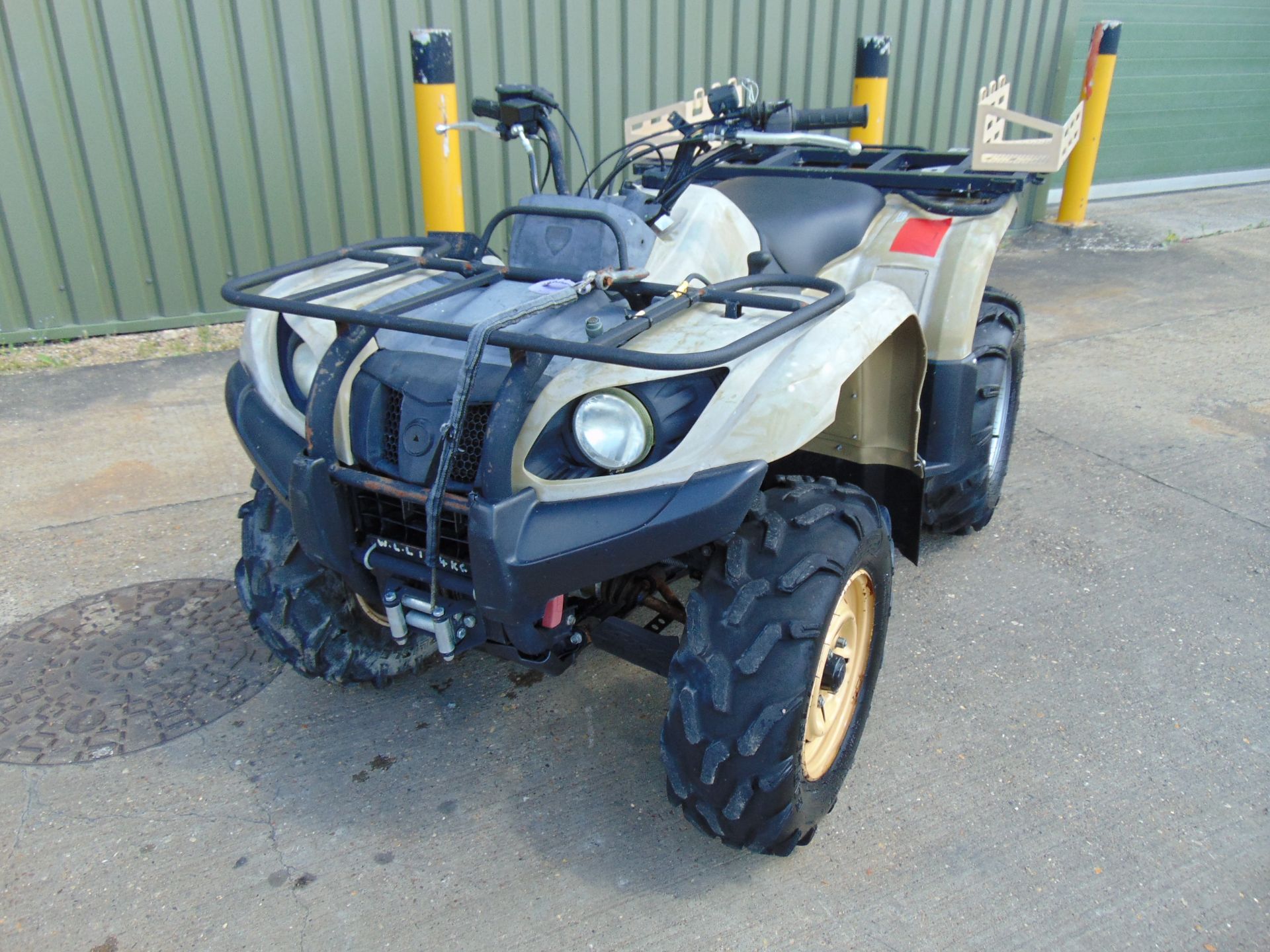 Military Specification Yamaha Grizzly 450 4 x 4 ATV Quad Bike Showing 223 hrs - Image 2 of 23