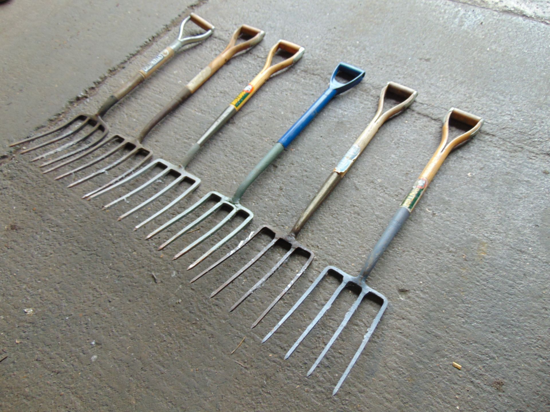 6x D Handle Digging Forks MoD Reserve Stock