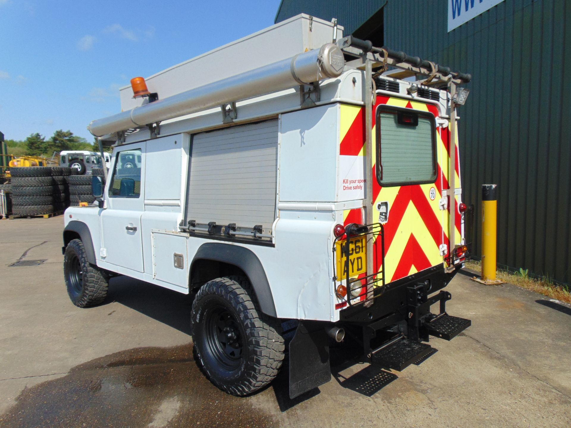 2011 Land Rover Defender 110 Puma hardtop 4x4 Utility vehicle (mobile workshop) with hydraulic winch - Image 8 of 53