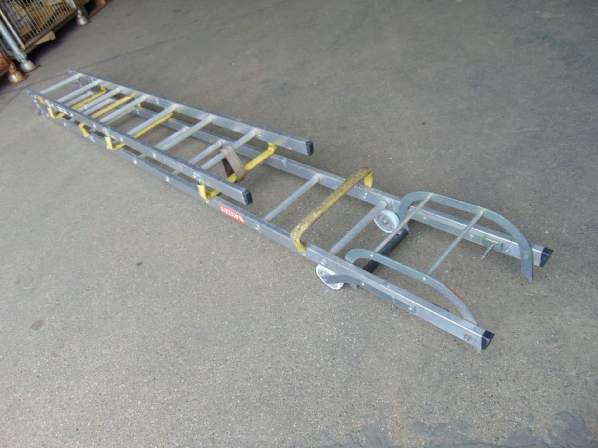 Bayley Folding Roof Ladder - Image 2 of 8