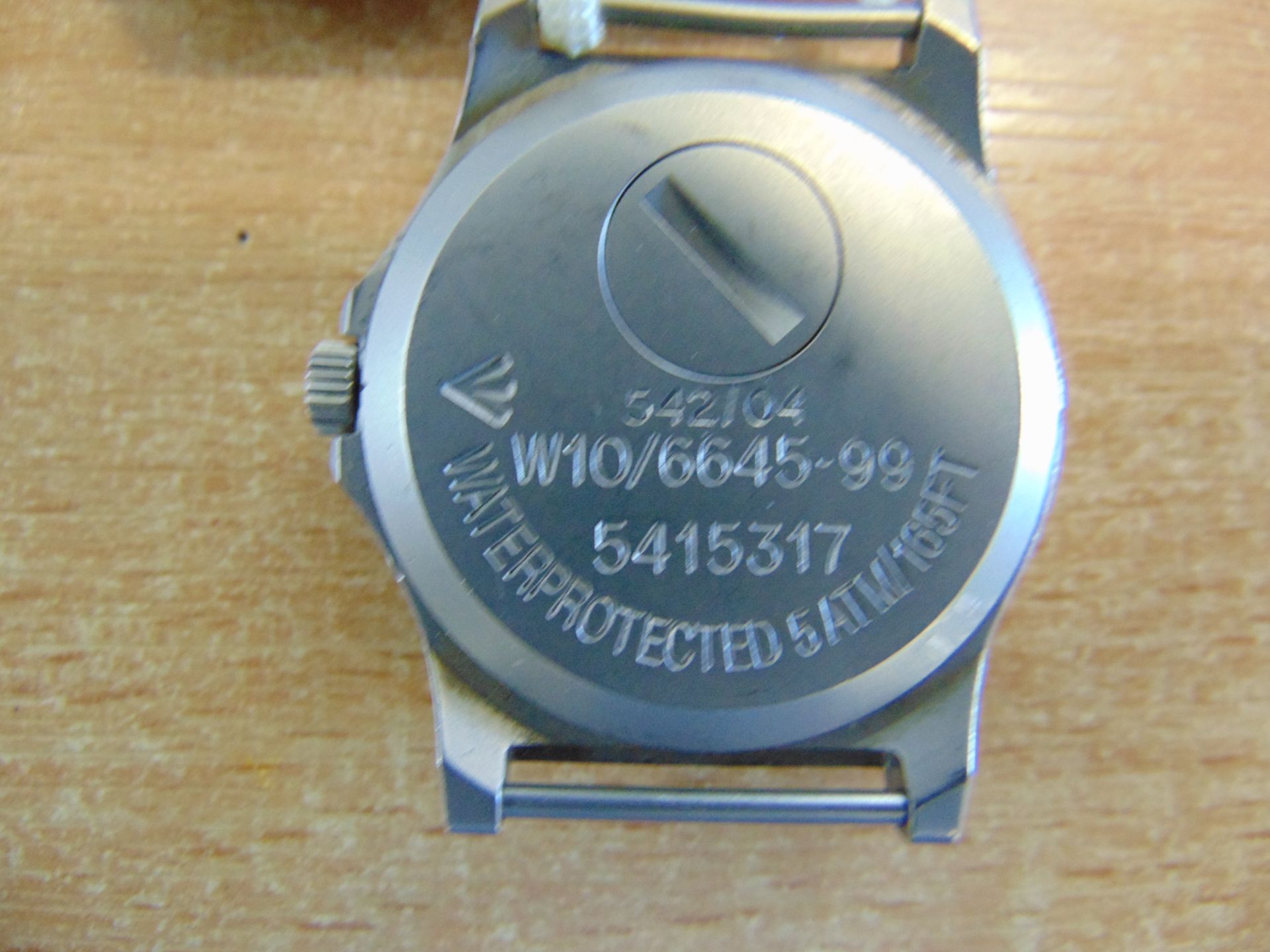 CWC W10 British Army Service Watch Water Resistant to 5 ATM, Nato Markings, Date 2004 - Image 3 of 4