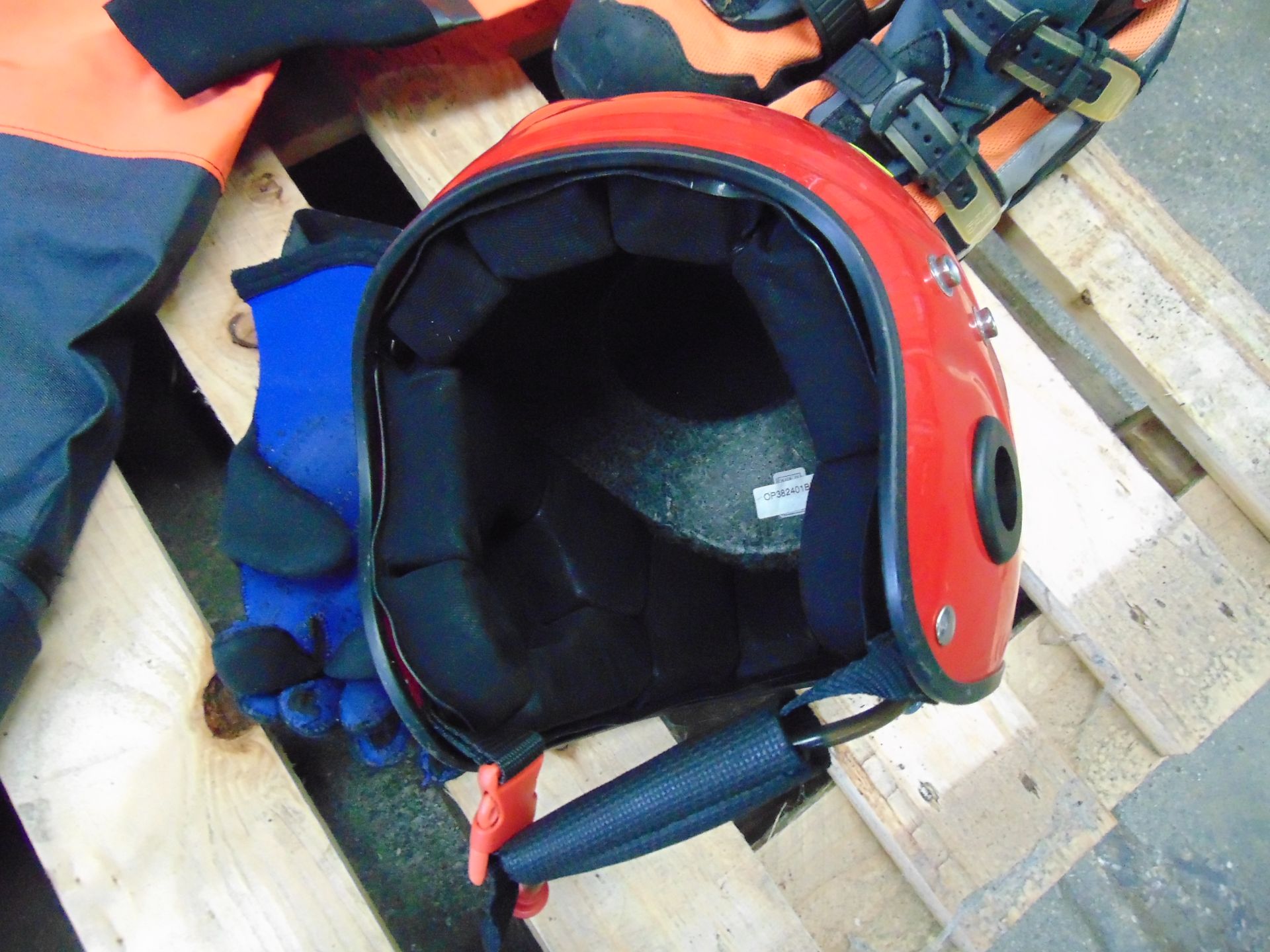 Scuba Divers Kit inc Polar Bears Dry Suit, Boots, Gloves, Helmet - Image 8 of 12