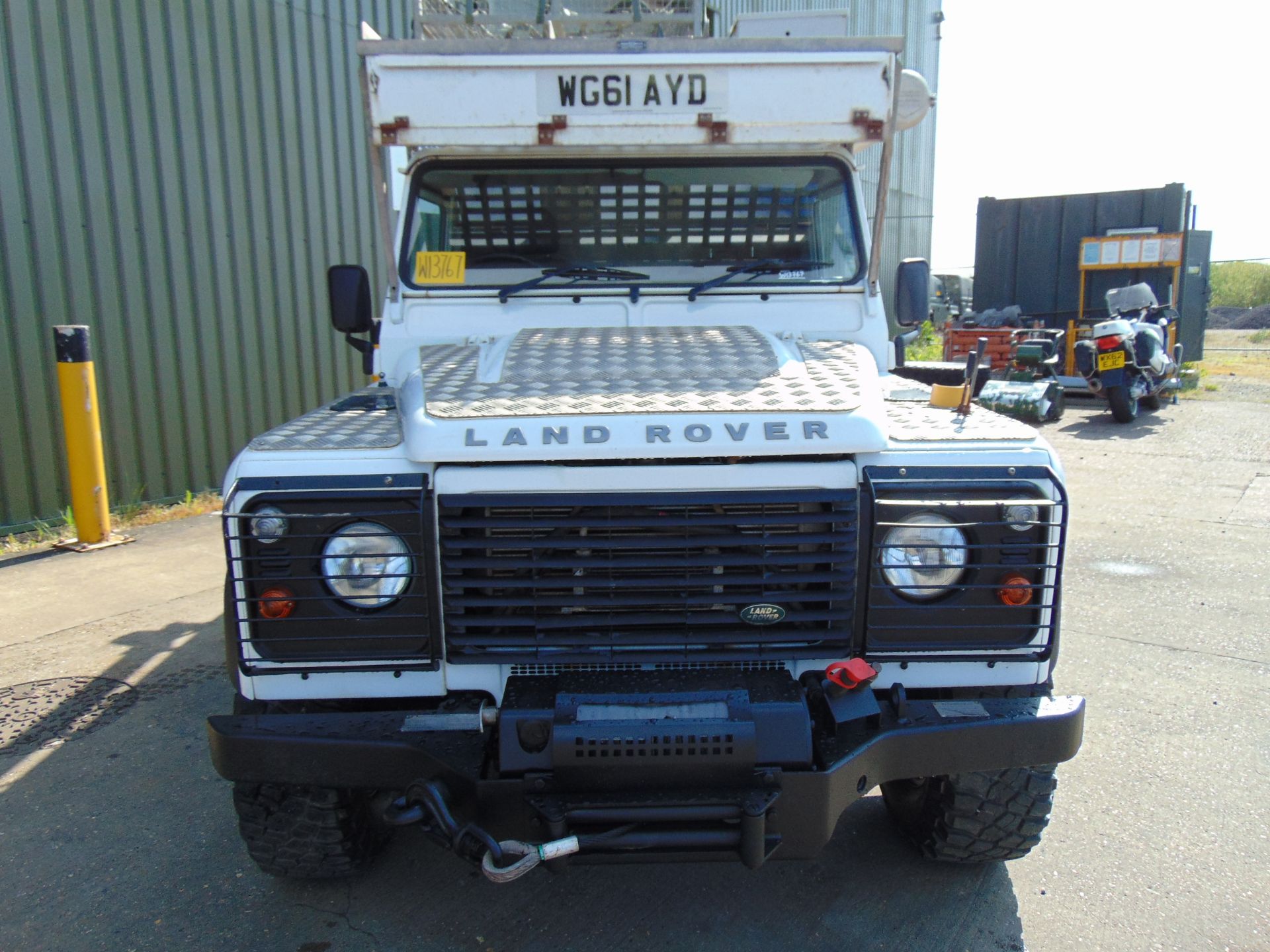 2011 Land Rover Defender 110 Puma hardtop 4x4 Utility vehicle (mobile workshop) with hydraulic winch - Image 4 of 53