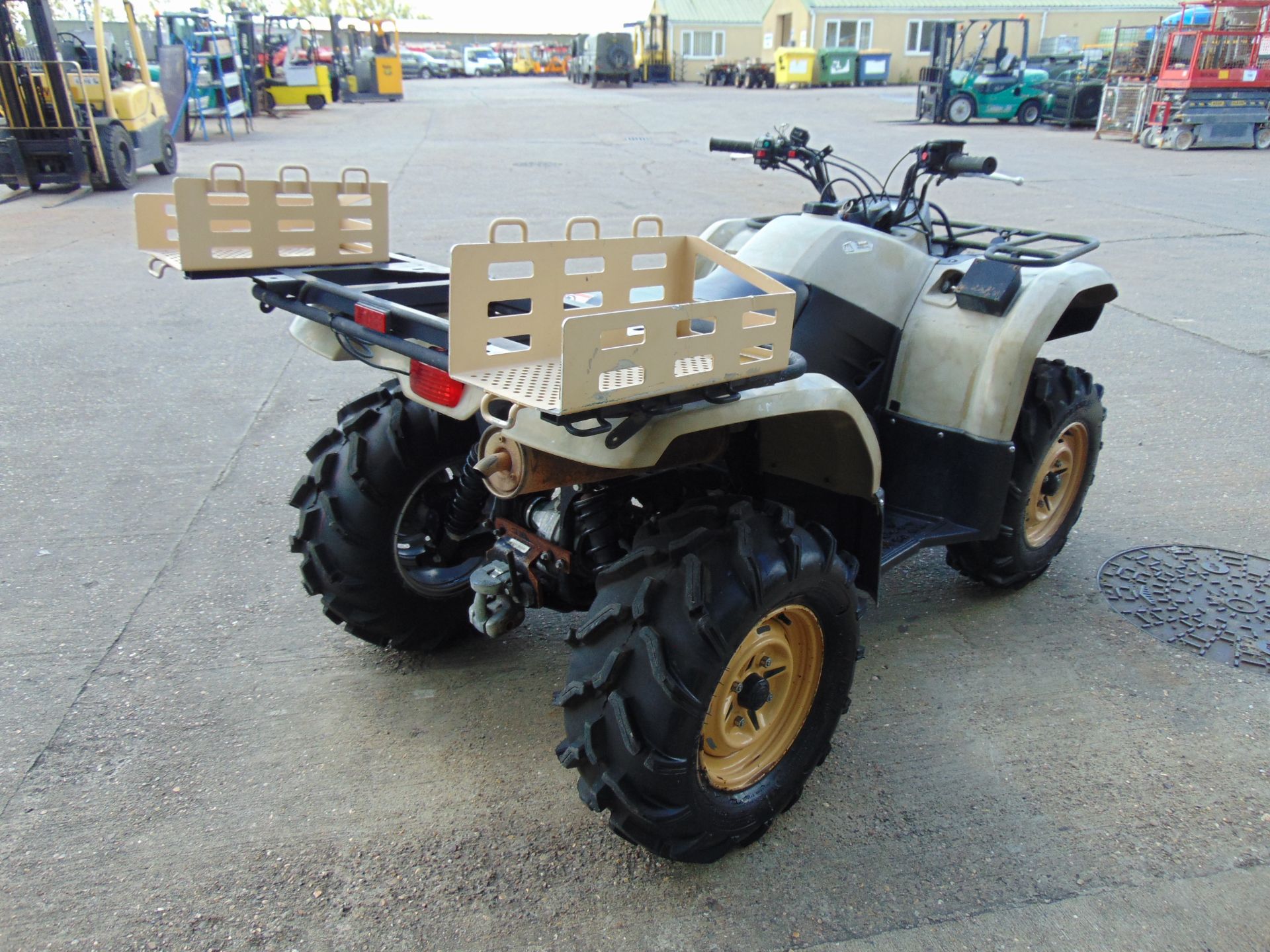 Military Specification Yamaha Grizzly 450 4 x 4 ATV Quad Bike Showing 223 hrs - Image 10 of 23