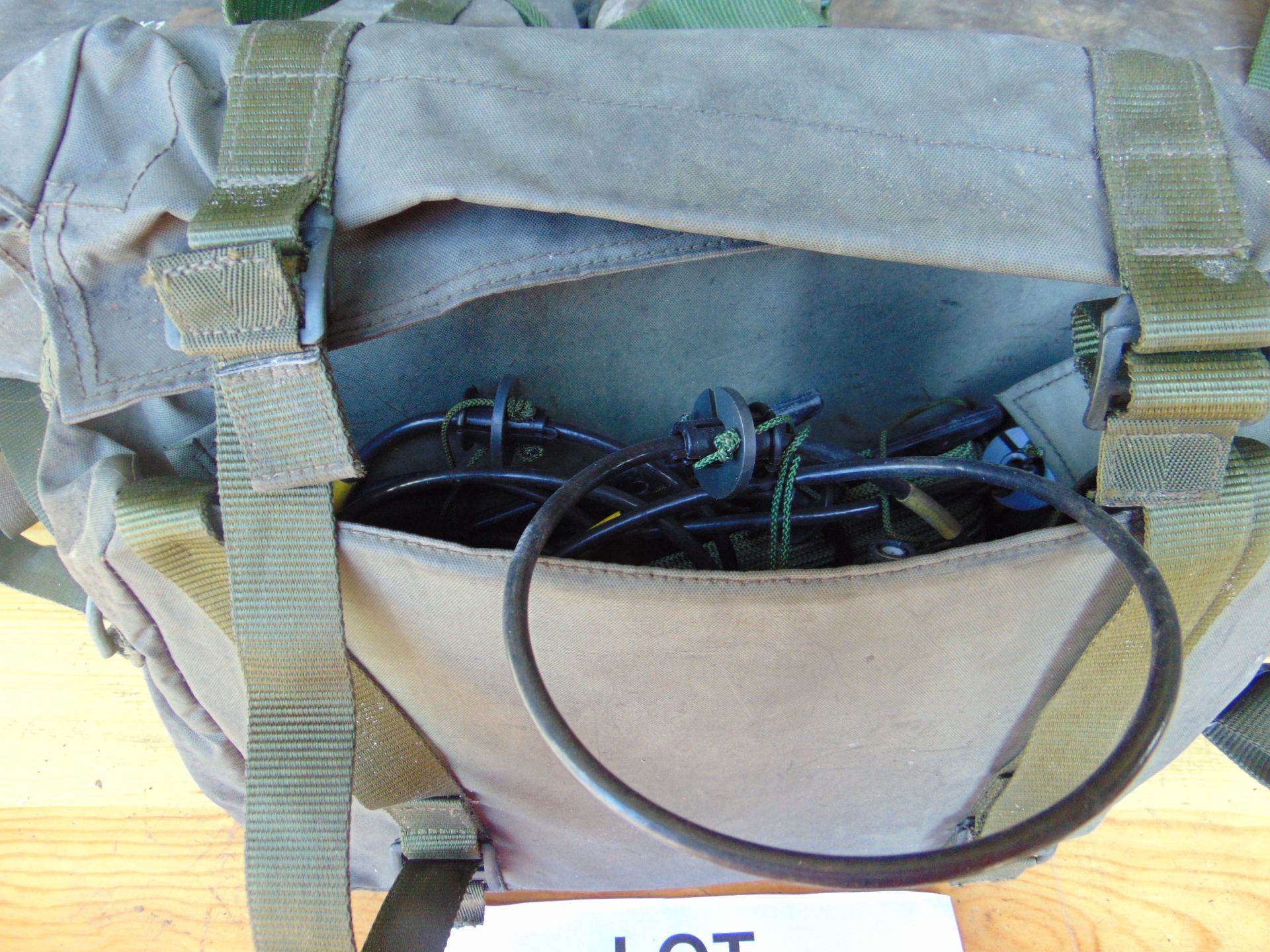 5x Clansman Antenna Radio Bags c/w Contents - Image 3 of 4