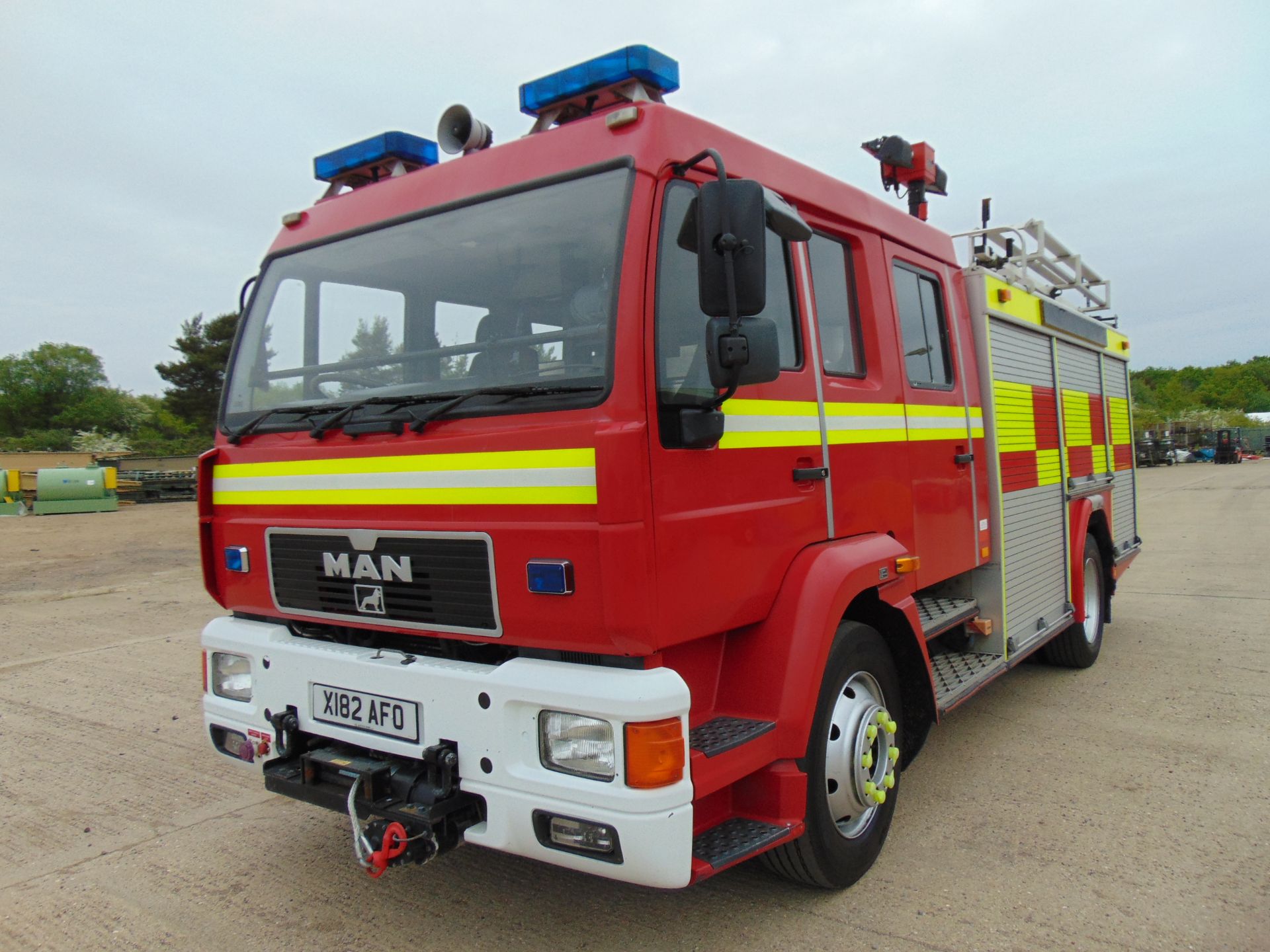 MAN 4x2 Fire Engine C/W Winch ONLY 43,461km - Image 4 of 43