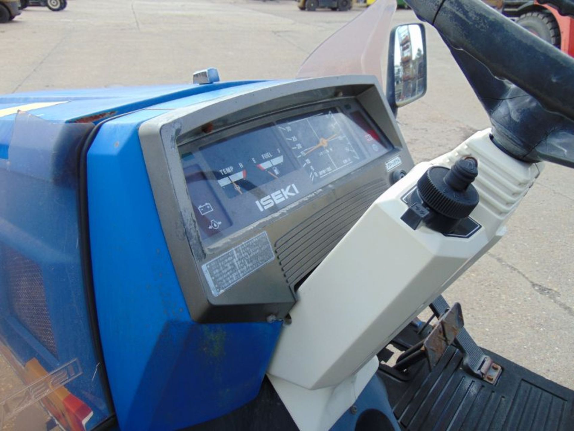 Iseki Landhope 200 4WD Compact Tractor c/w Rotovator ONLY 810 HOURS! - Image 12 of 22