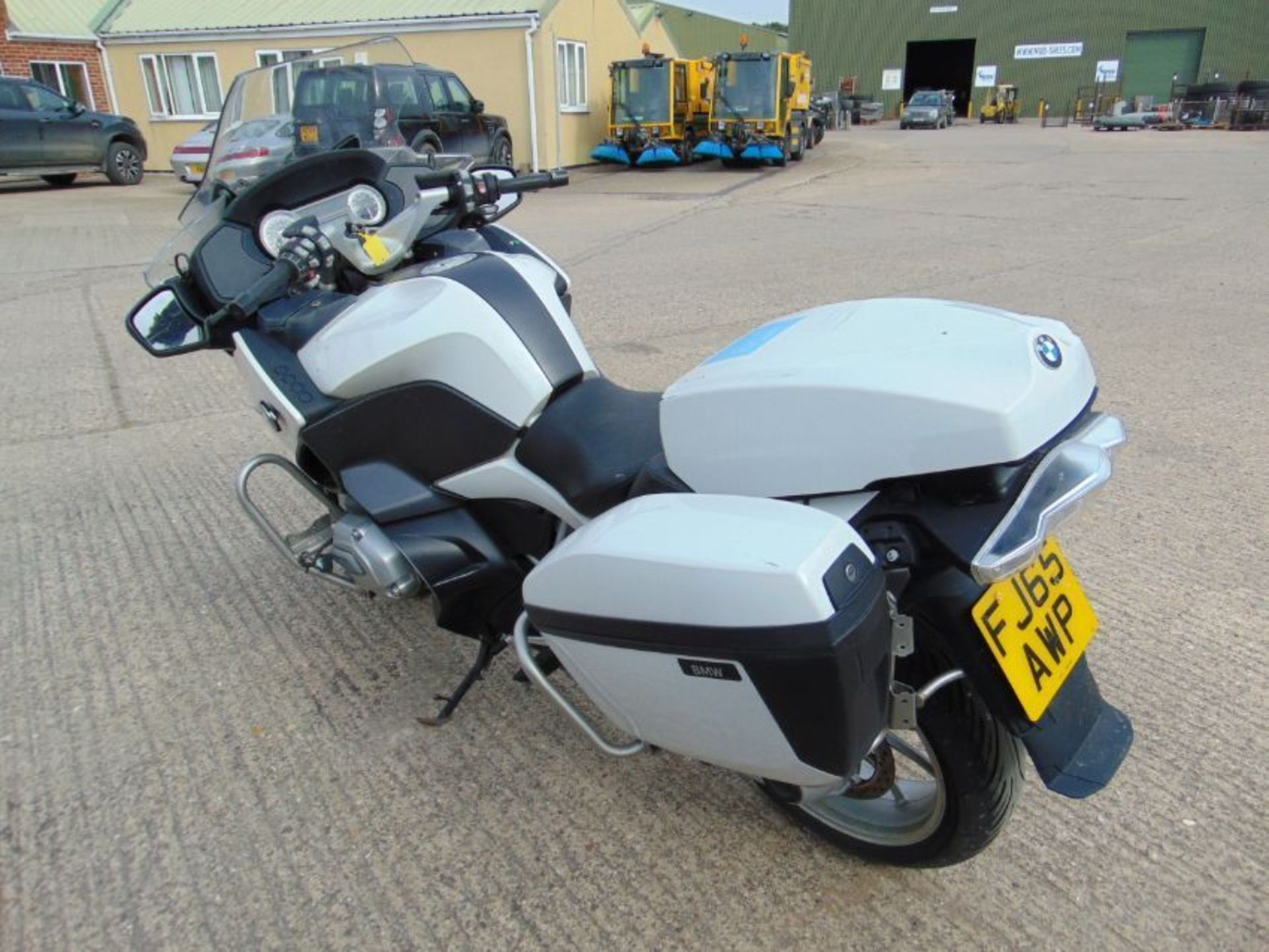 UK Police a 1 Owner 2015 BMW R1200RT Motorbike ONLY 44,661 Miles! - Image 8 of 26