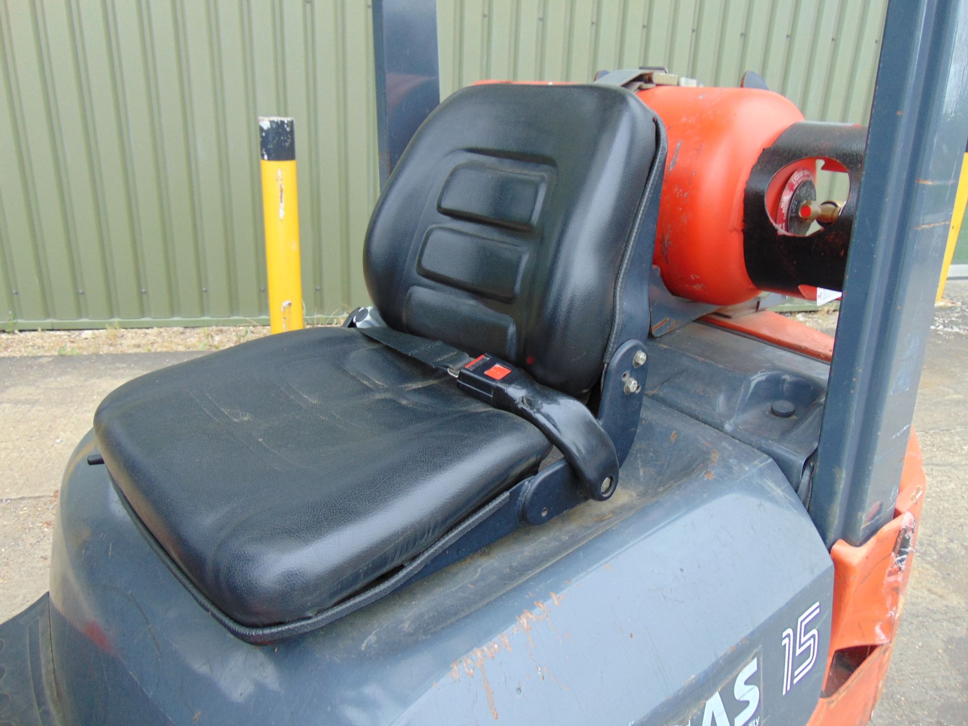 Toyota 7FGF15 Container Spec 1500Kg Gas Fork Lift Truck - Image 13 of 16