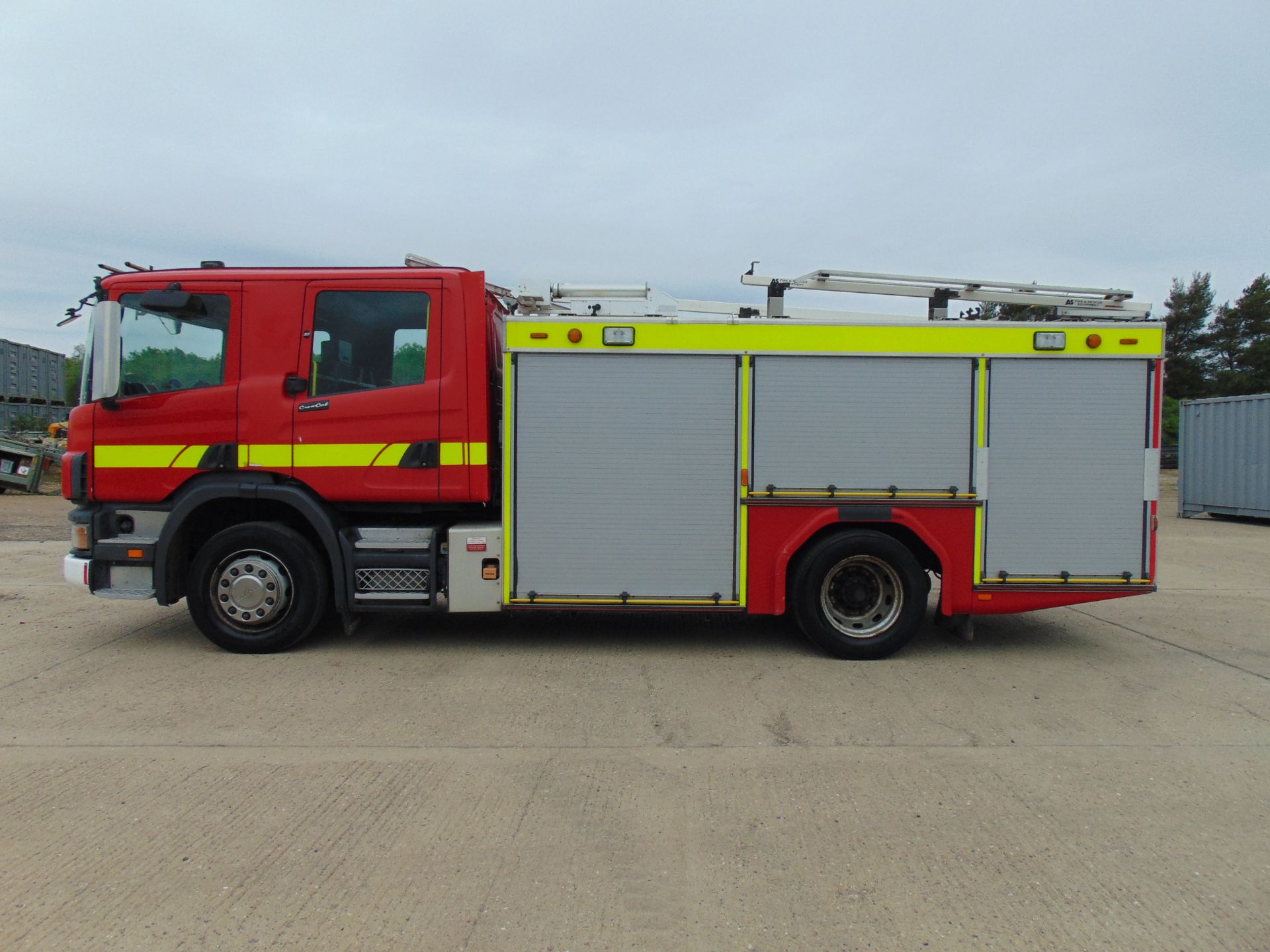 Scania 94D 260 4x2 Fire Engine ONLY 86,885km - Image 6 of 40