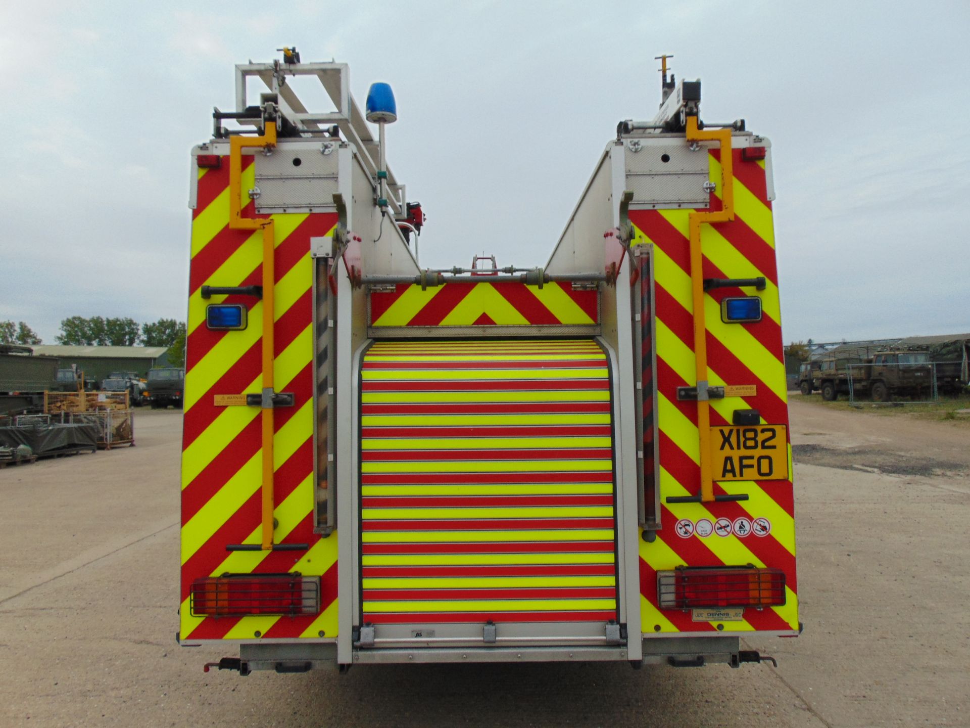 MAN 4x2 Fire Engine C/W Winch ONLY 43,461km - Image 9 of 43