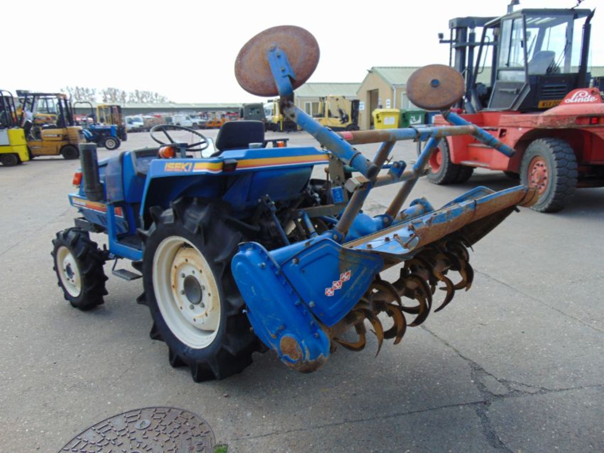 Iseki Landhope 200 4WD Compact Tractor c/w Rotovator ONLY 810 HOURS! - Image 8 of 22