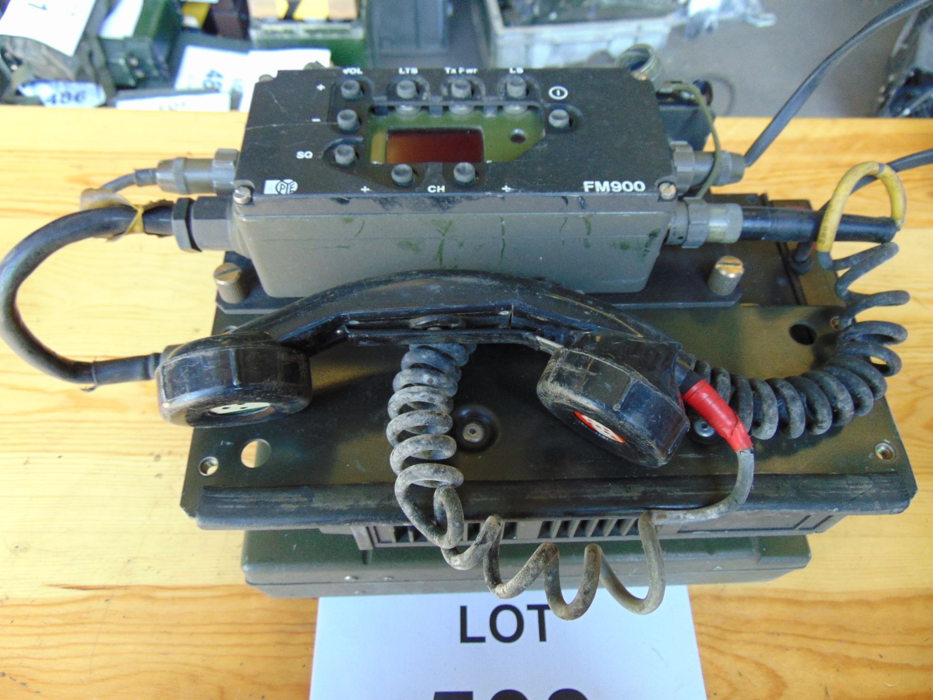 PYE FM 900 TRANSMITTER RECIEVER - Image 5 of 6