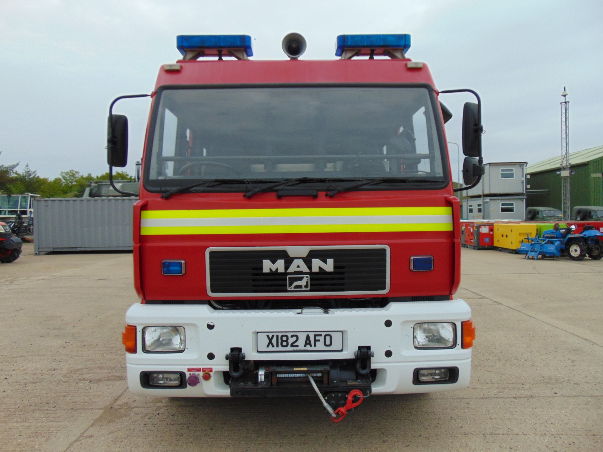 MAN 4x2 Fire Engine C/W Winch ONLY 43,461km - Image 3 of 43