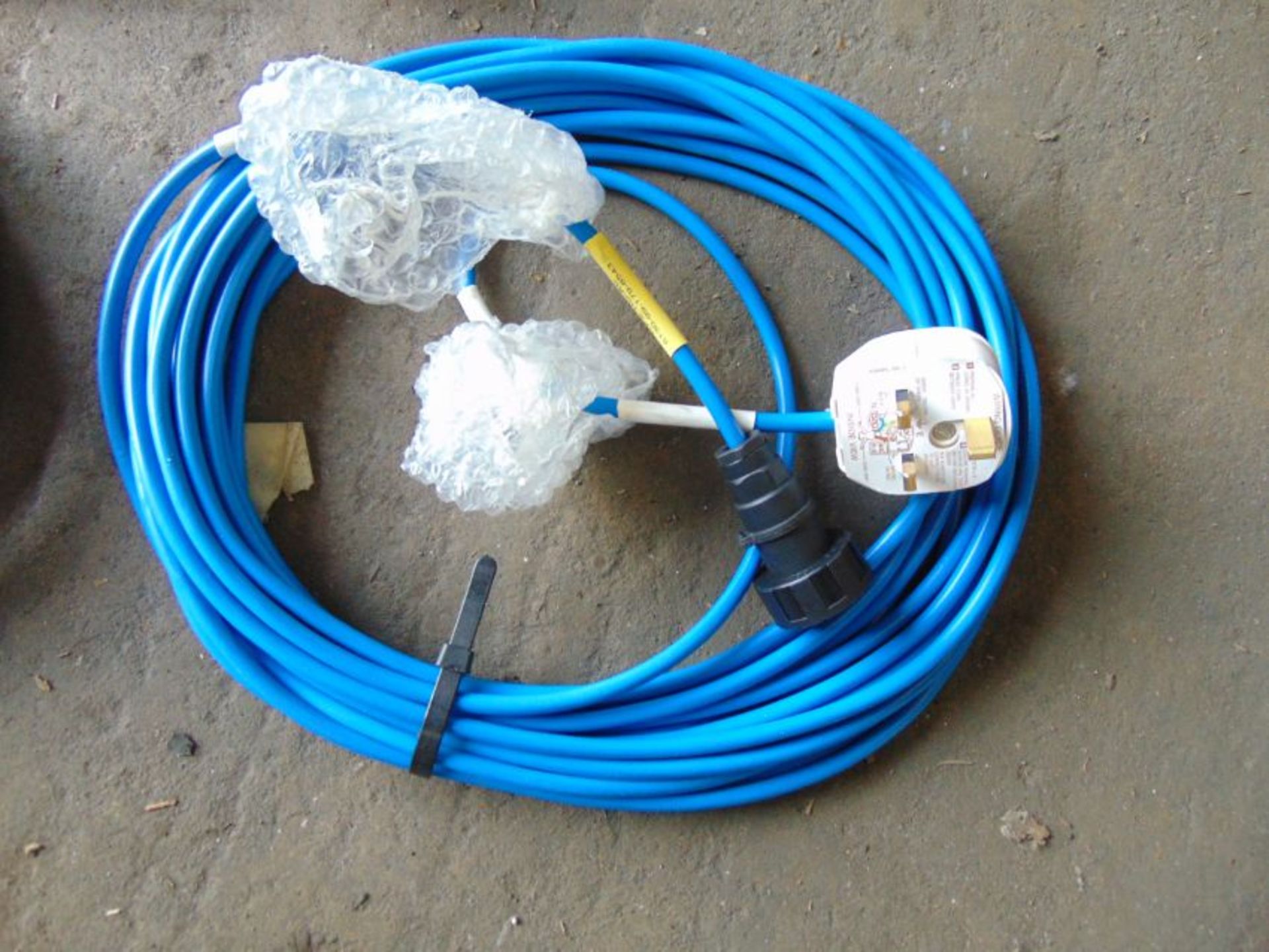 5x 28ft 240 Volt Extension Leads Unissued - Image 3 of 4