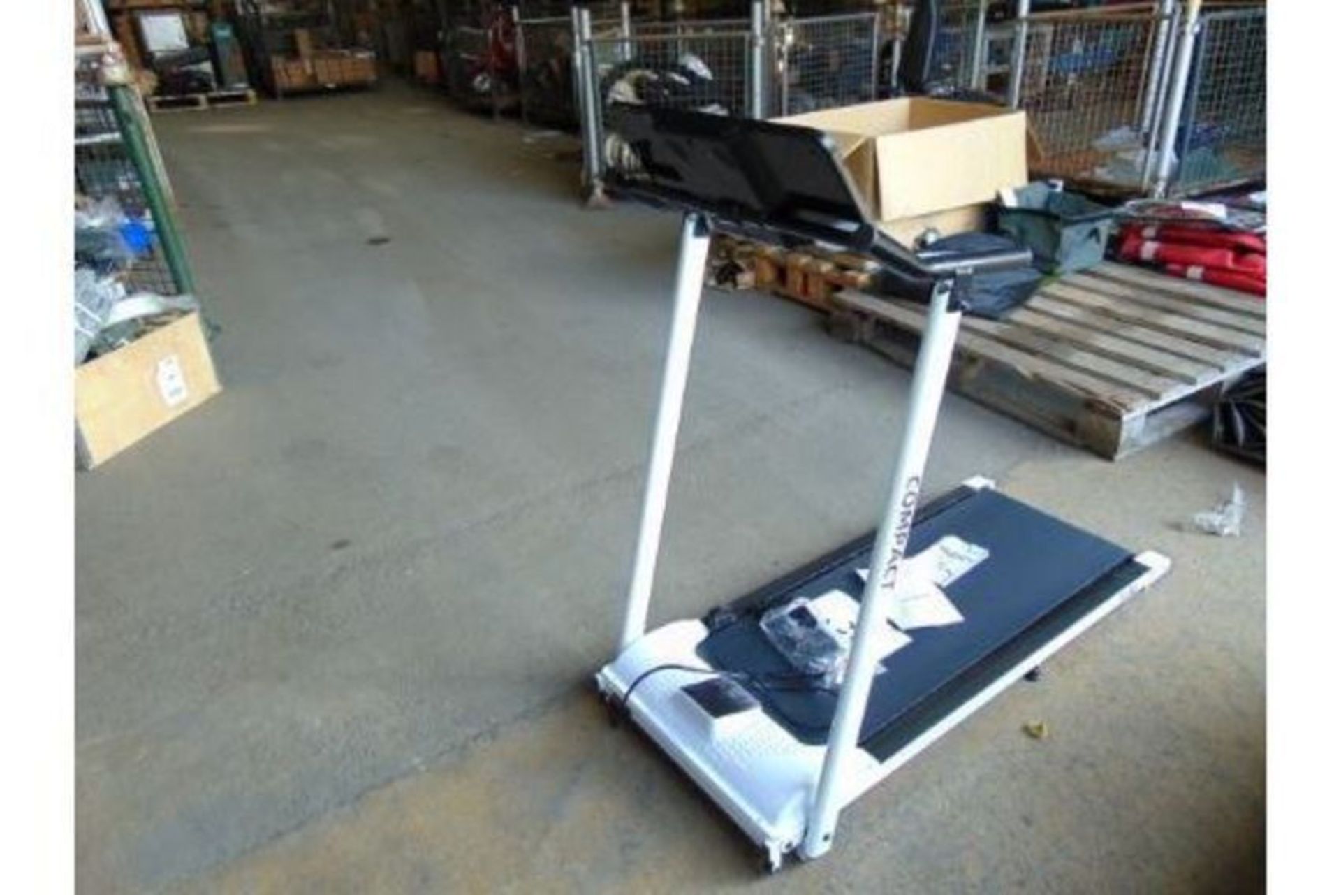 New Unused Compact 240 volt Fold up Tread Mill with Digital Controls, Programs, etc - Image 2 of 10