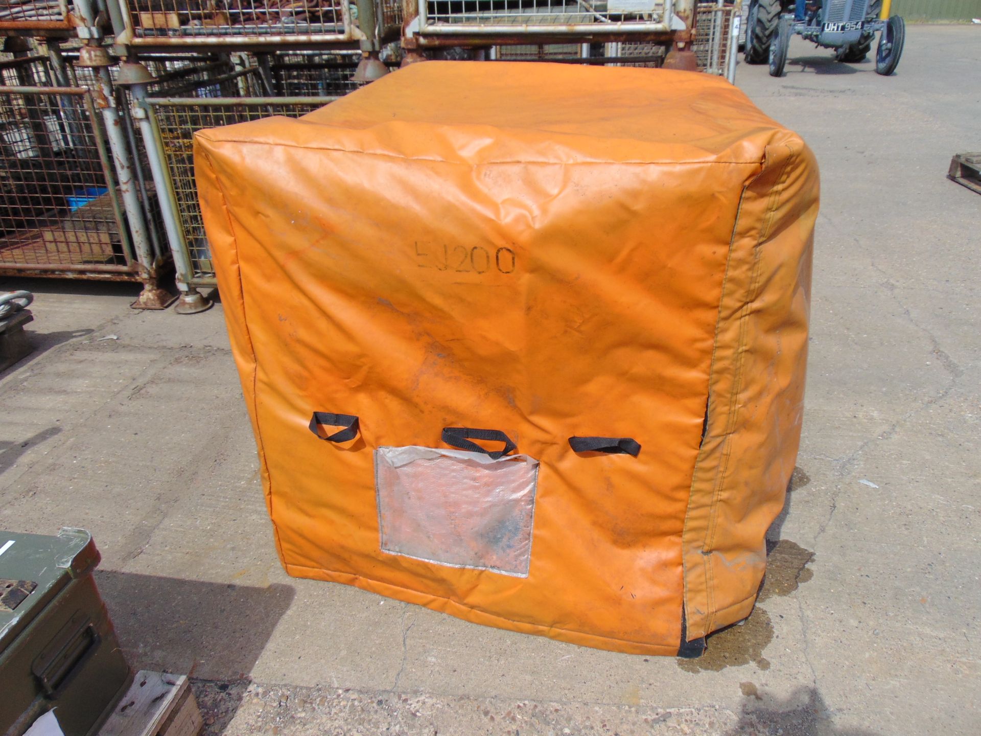 Heavy Duty Insulated Waterproof Pallet Cover L 1.2m x W 1m x H 1m - Image 3 of 6