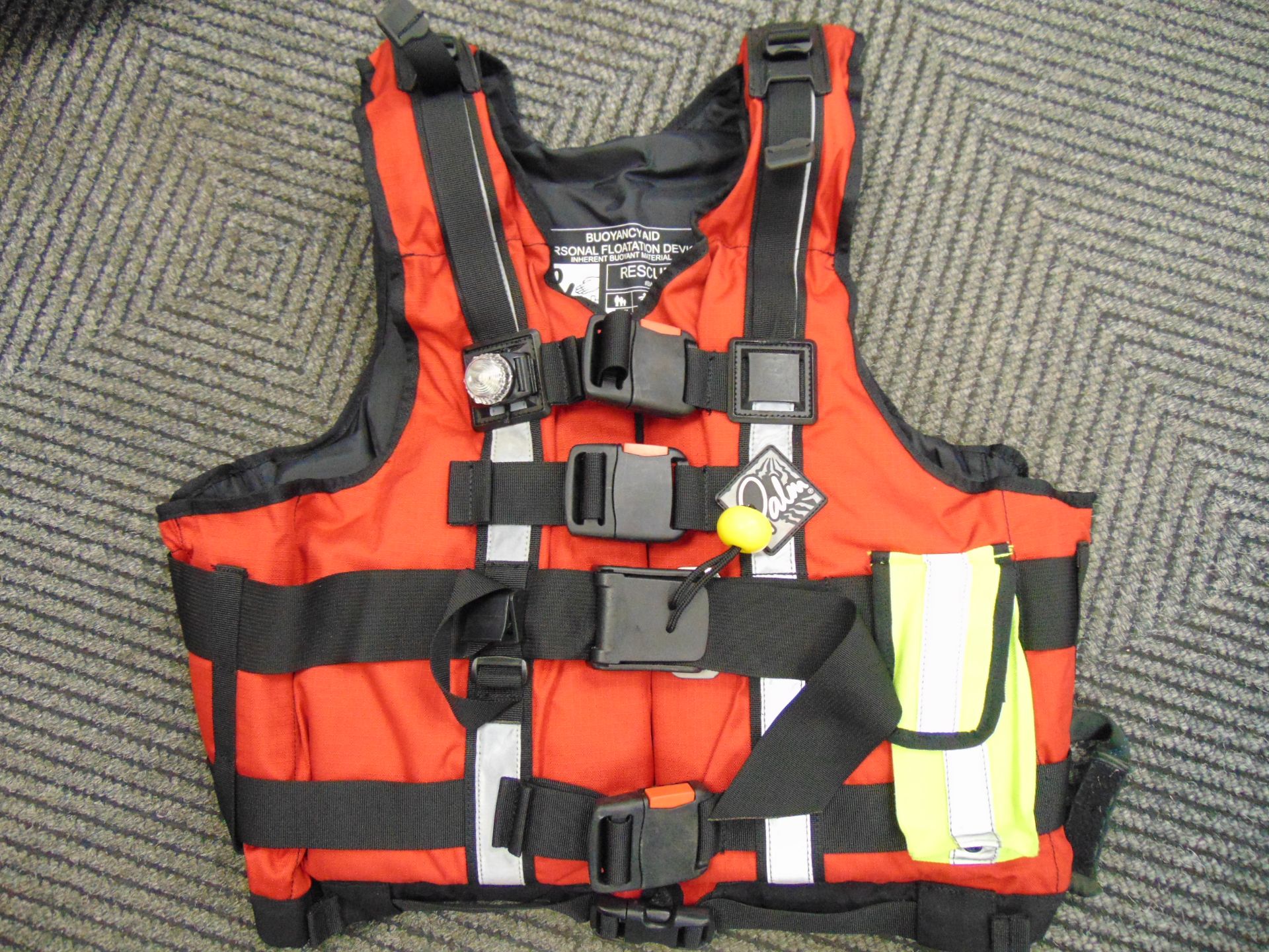 Palm Professional Rescue 800 Buoyancy Aid - PFD Personal Floatation Device Size L/XL