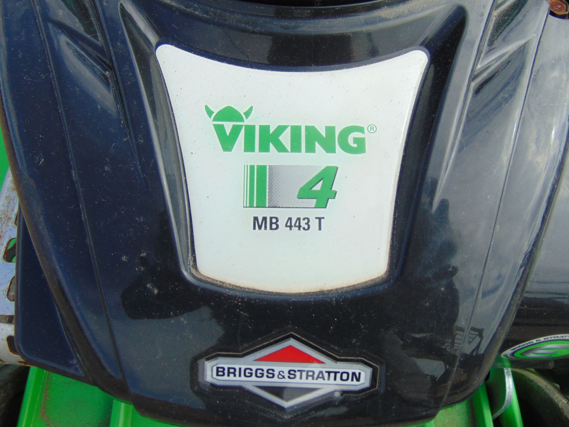 Viking MB 443 T Petrol Lawnmower - Image 5 of 9