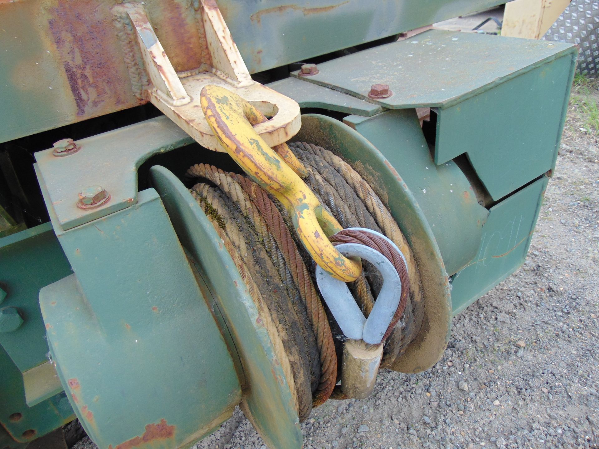 Case 1155E Tracked Drott Loader c/w Winch showing 34 hours - Image 9 of 22