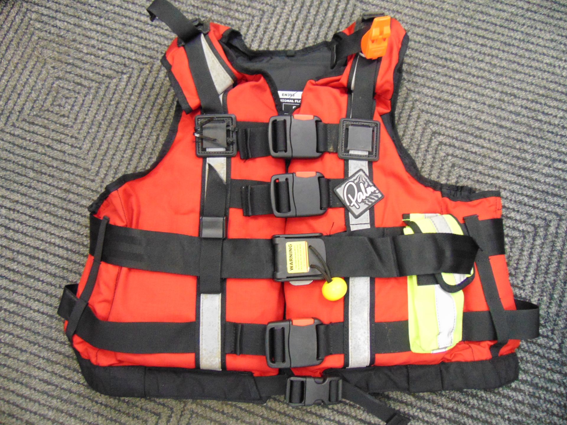 Palm Professional Rescue 800 Buoyancy Aid - PFD Personal Floatation Device Size L/XL