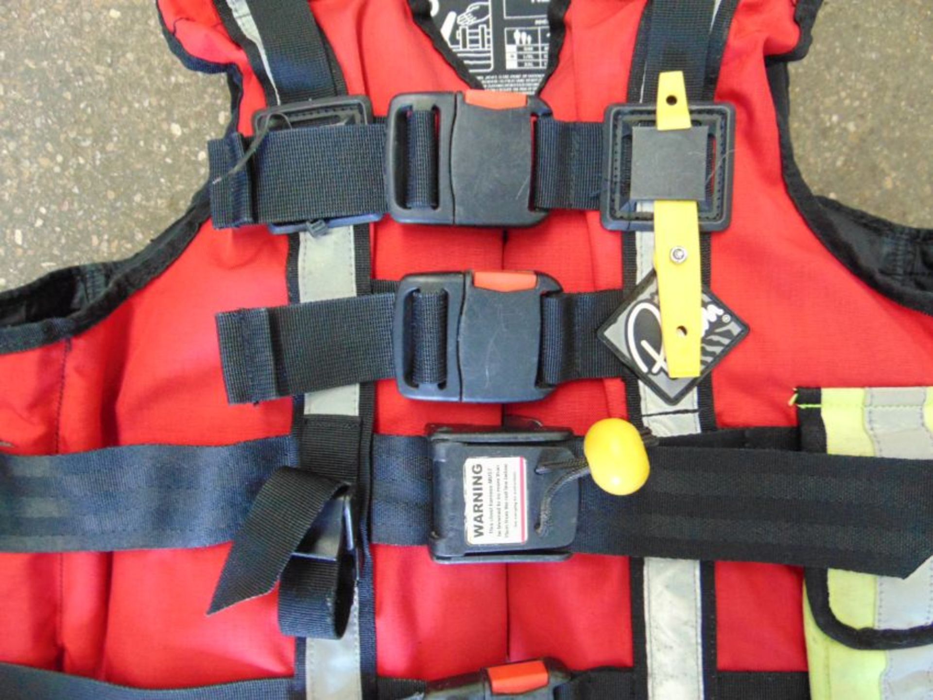 Palm Professional Rescue 800 Buoyancy Aid - PFD Personal Floatation Device Size L/XL - Image 2 of 4