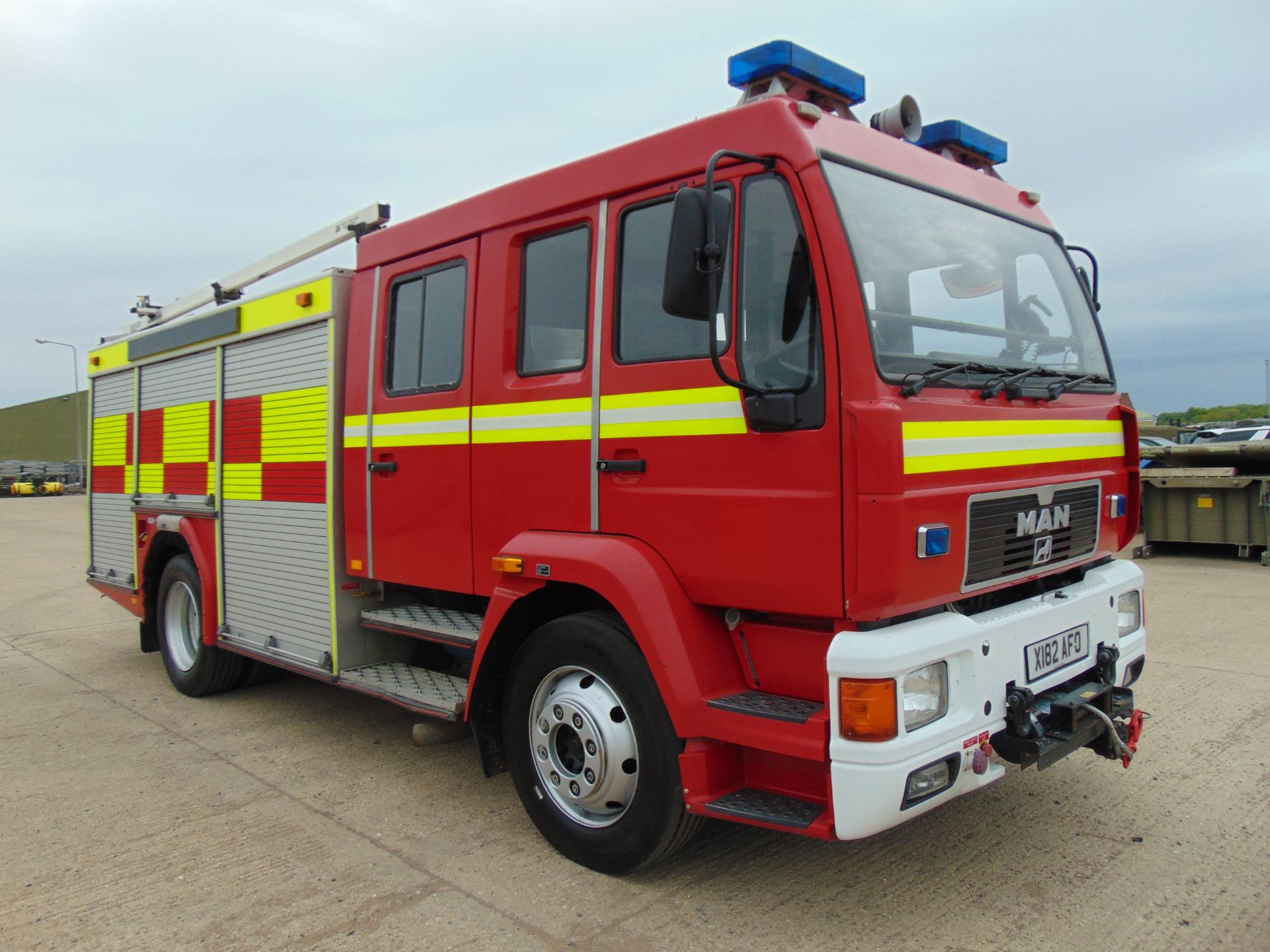 MAN 4x2 Fire Engine C/W Winch ONLY 43,461km