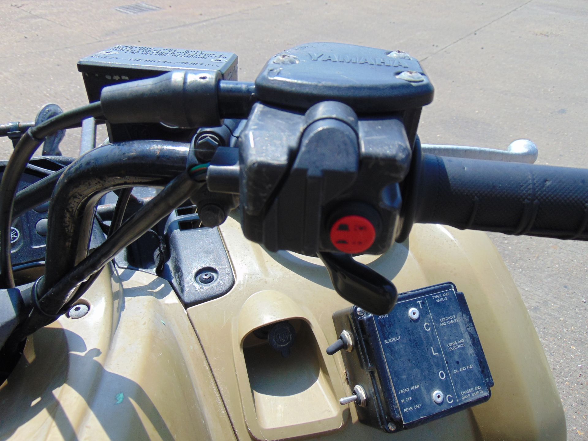 Recent Release Military Specification Yamaha Grizzly 450 4 x 4 ATV Quad Bike - Bild 17 aus 19