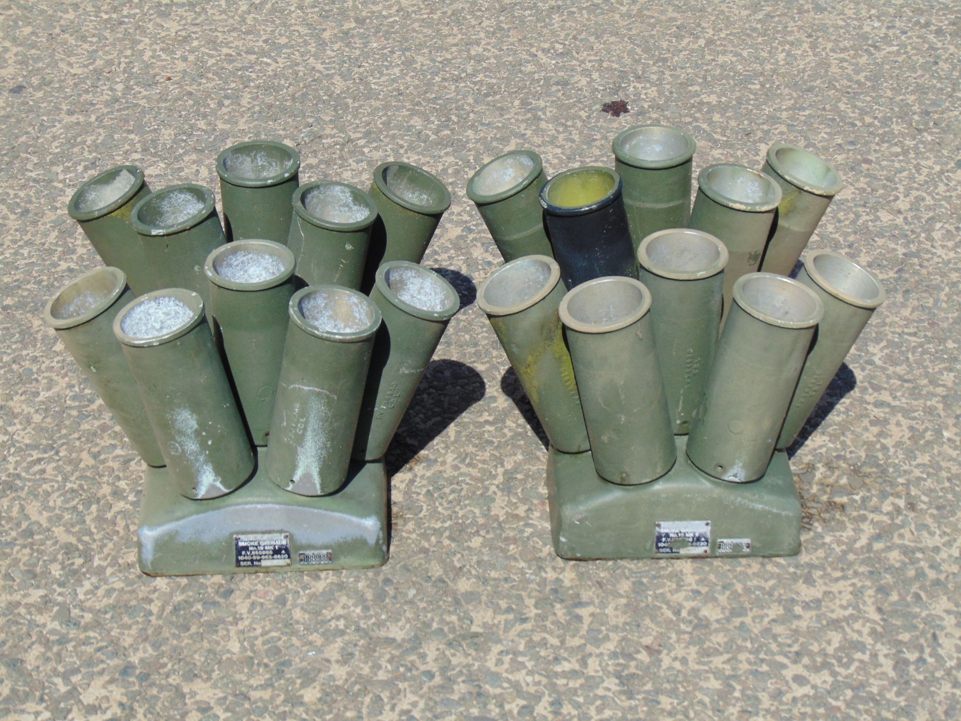 4 x AFV Smoke Grenade Dischargers