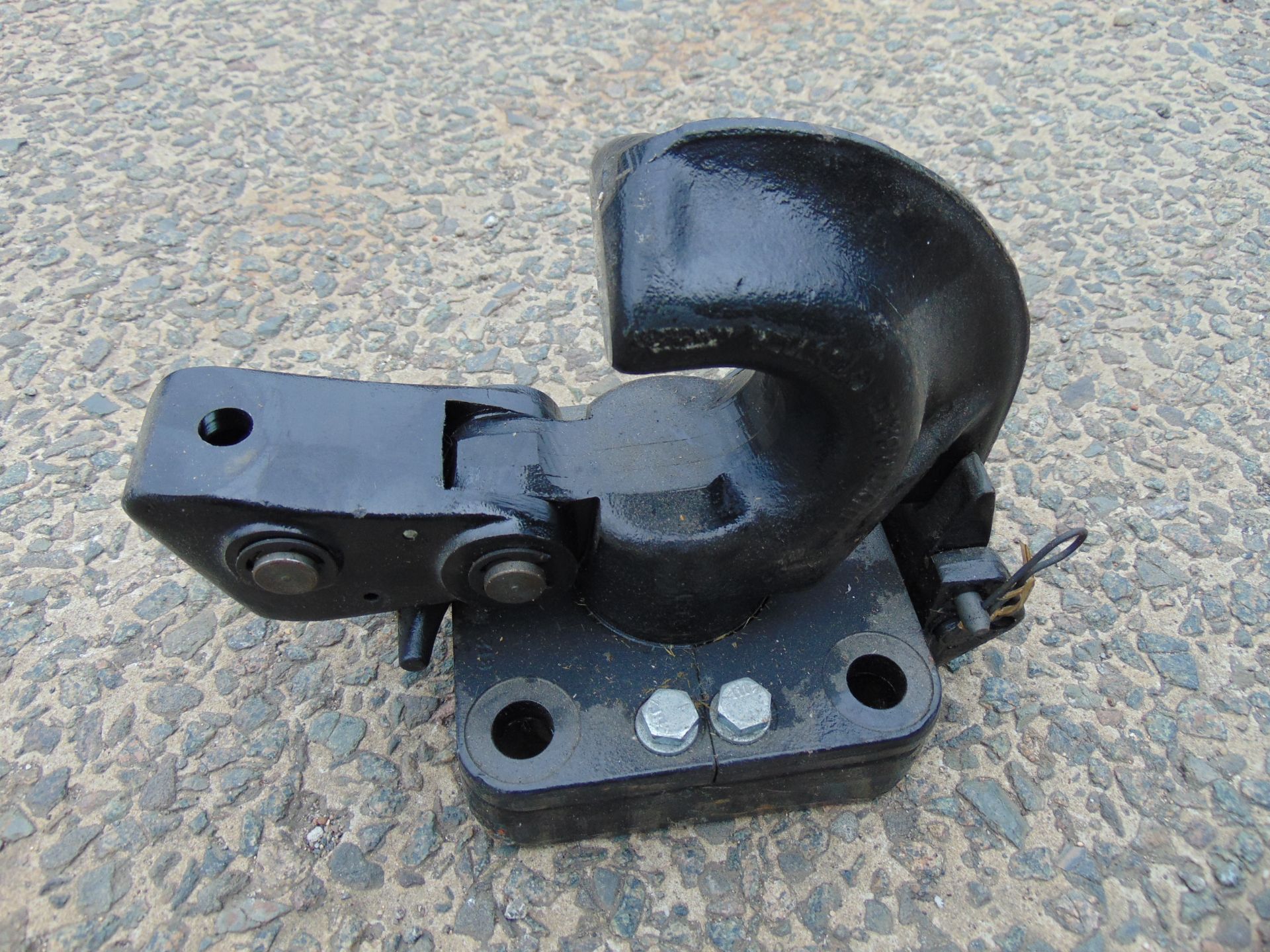 Heavy Duty Dixon Bate Tow Hitch - Image 5 of 5