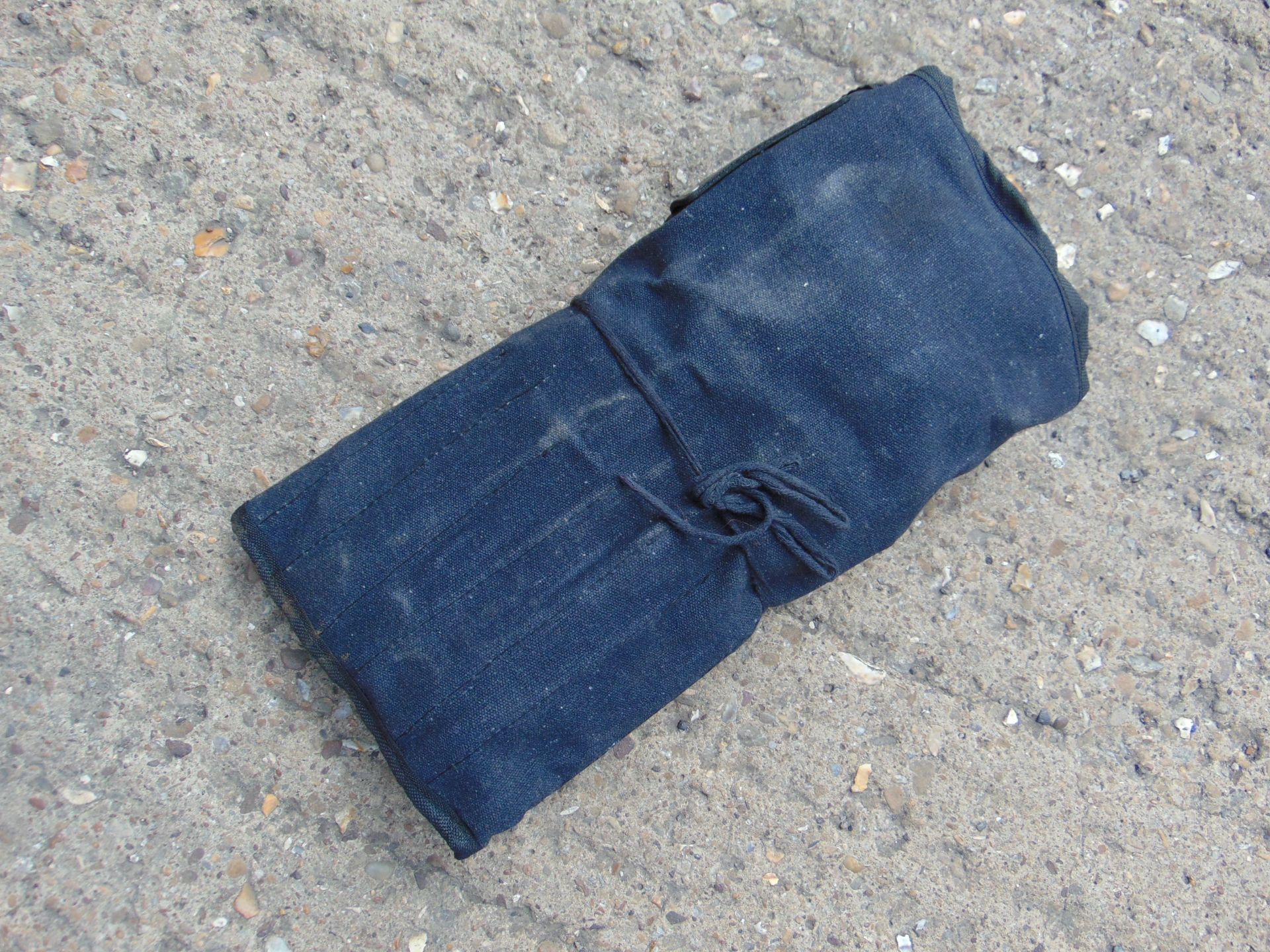 Unissued Tool Roll Suitable for Land Rover etc - Image 5 of 5